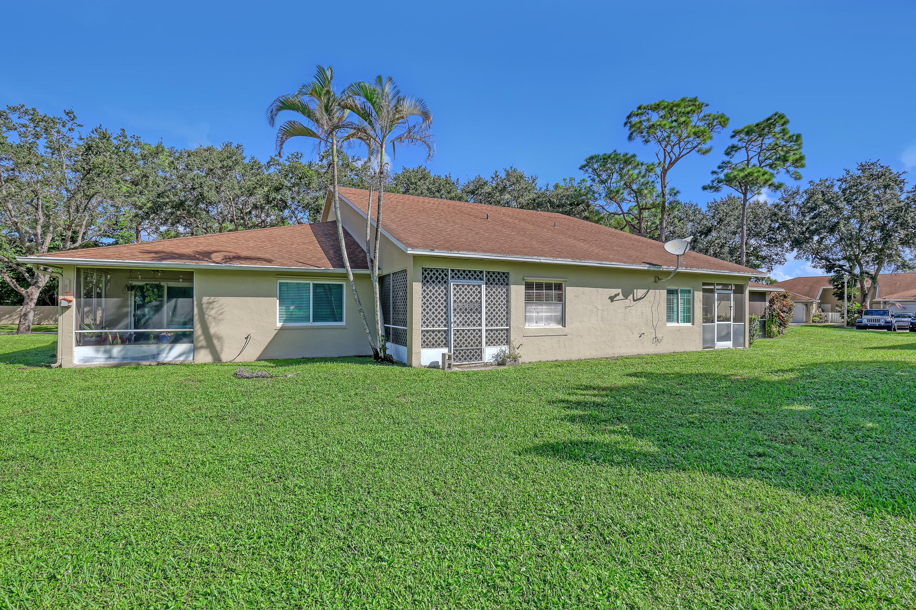 2103 Maplewood (35)