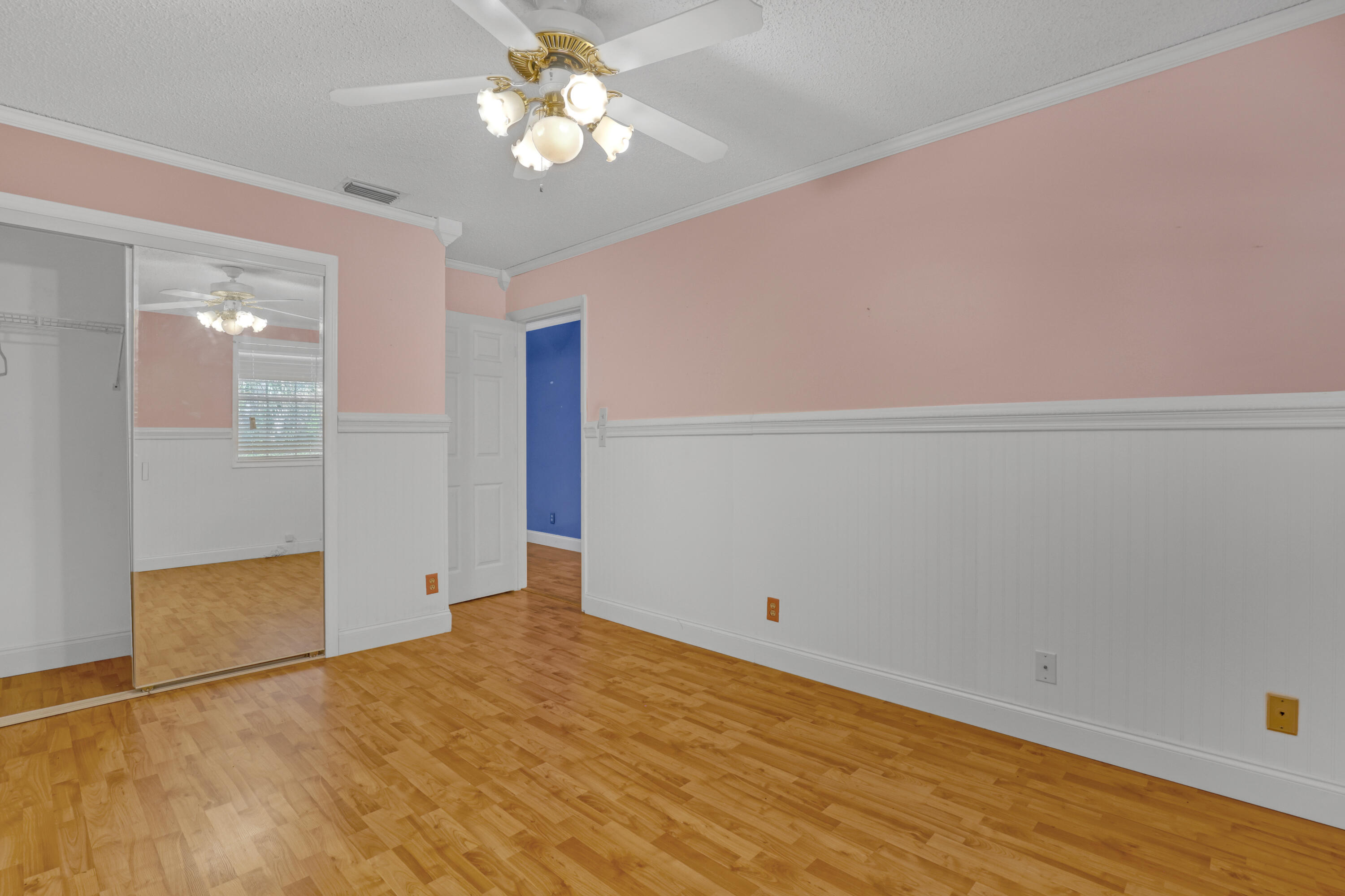 2103 Maplewood (29)