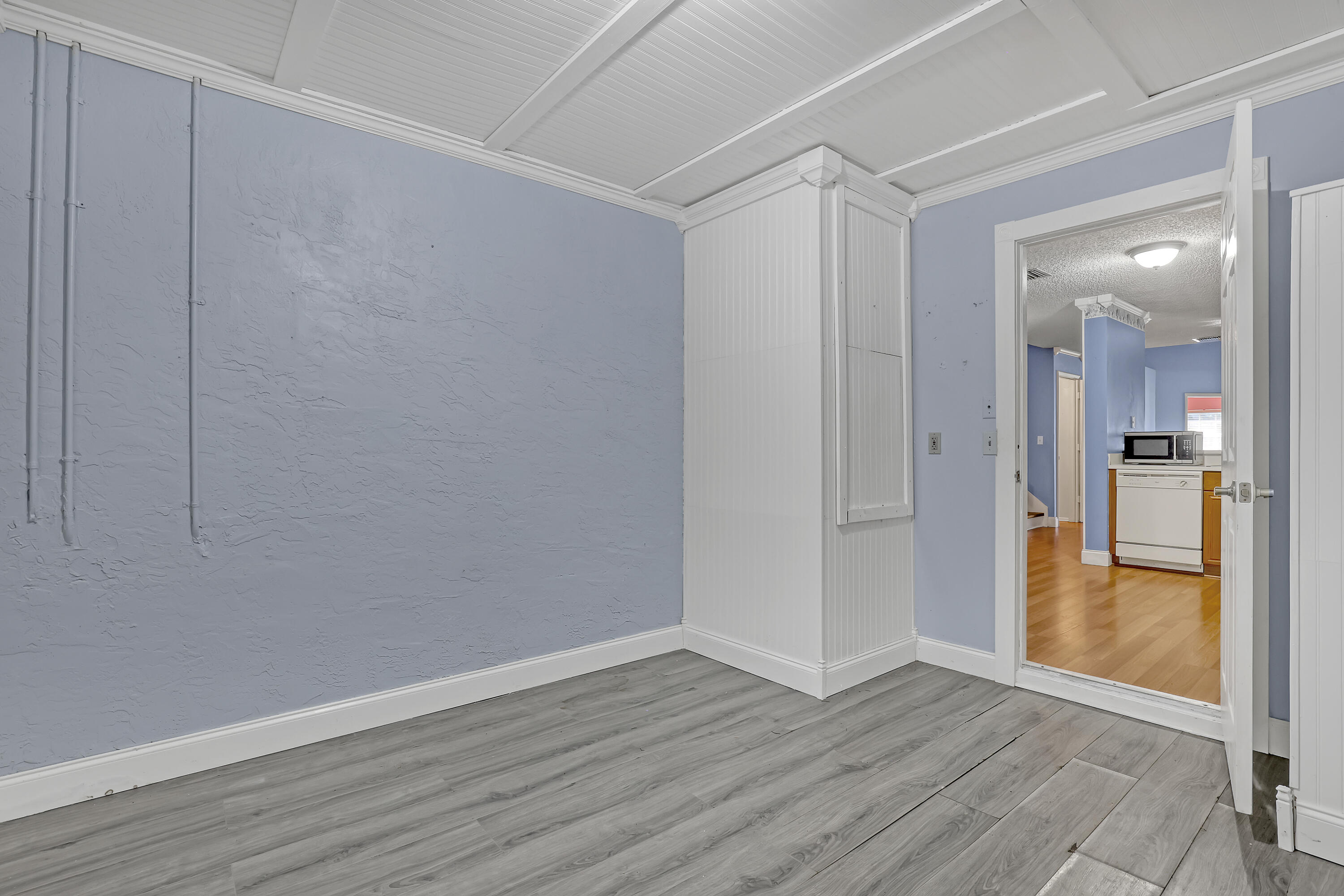 2103 Maplewood (18)
