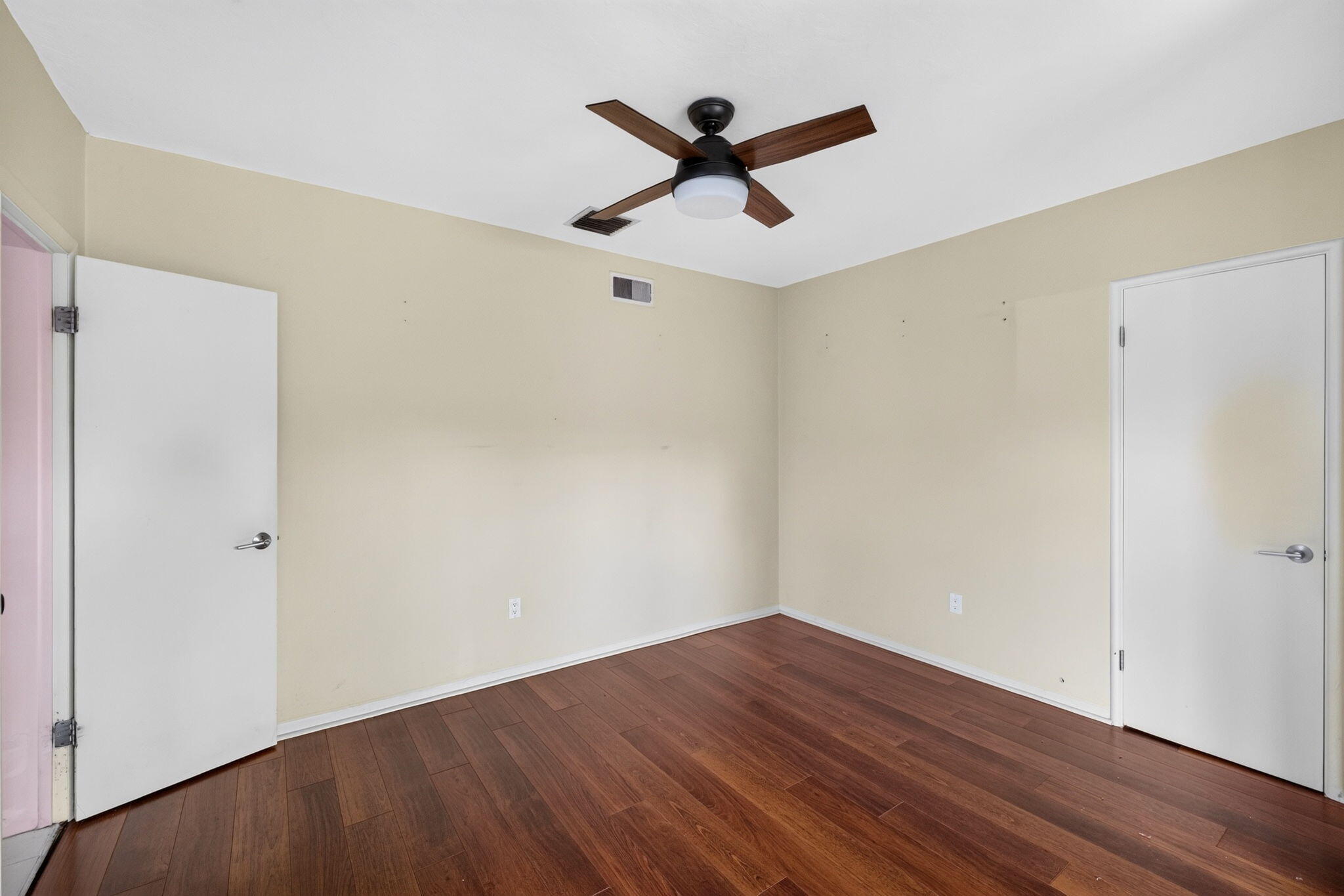 21-web-or-mls-699A2285