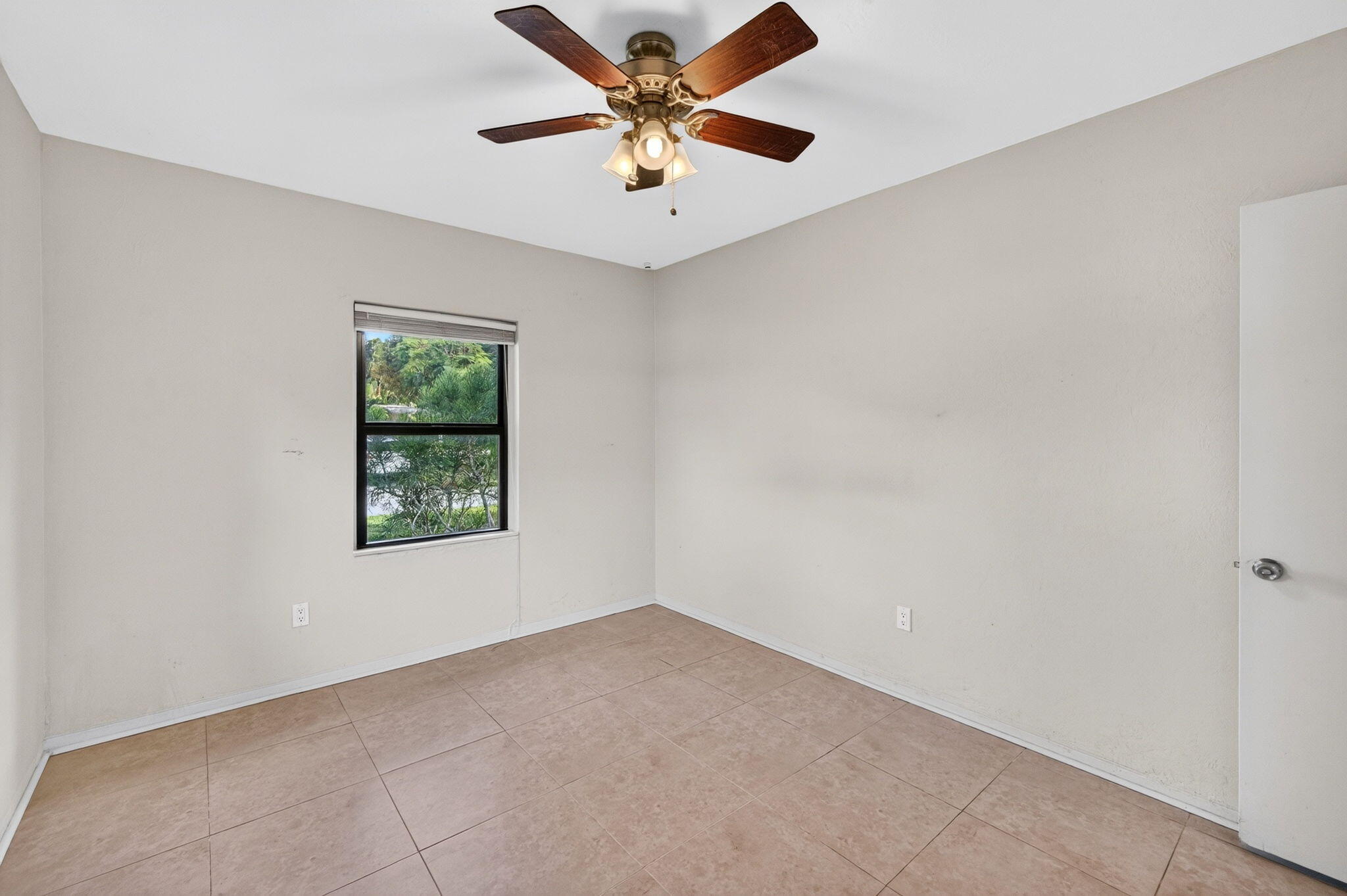 57-web-or-mls-699A2751