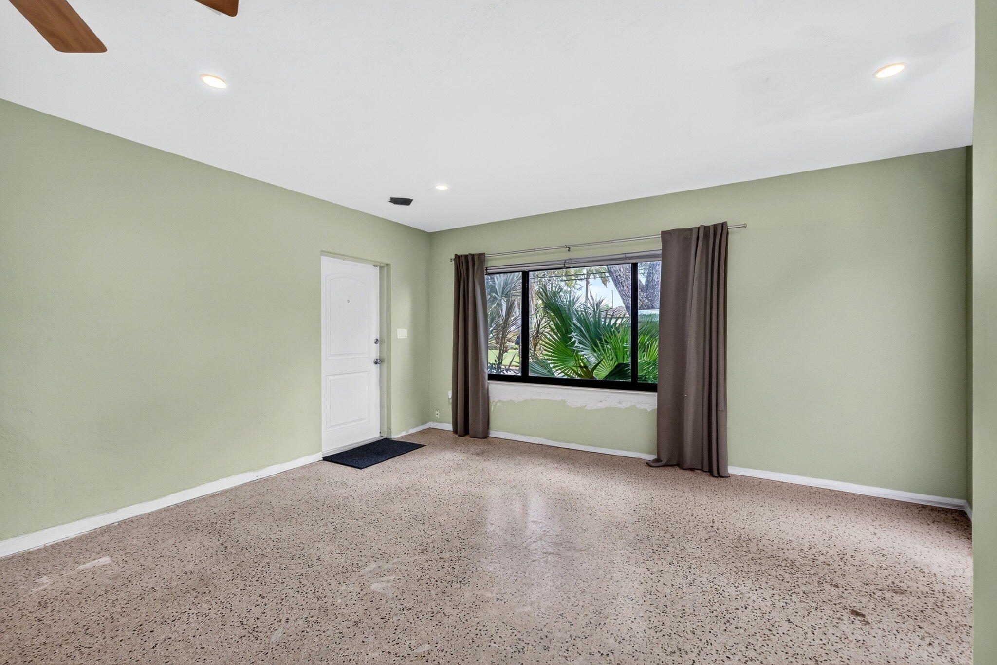 9-web-or-mls-699A2201 9-web-or-mls-699A2201