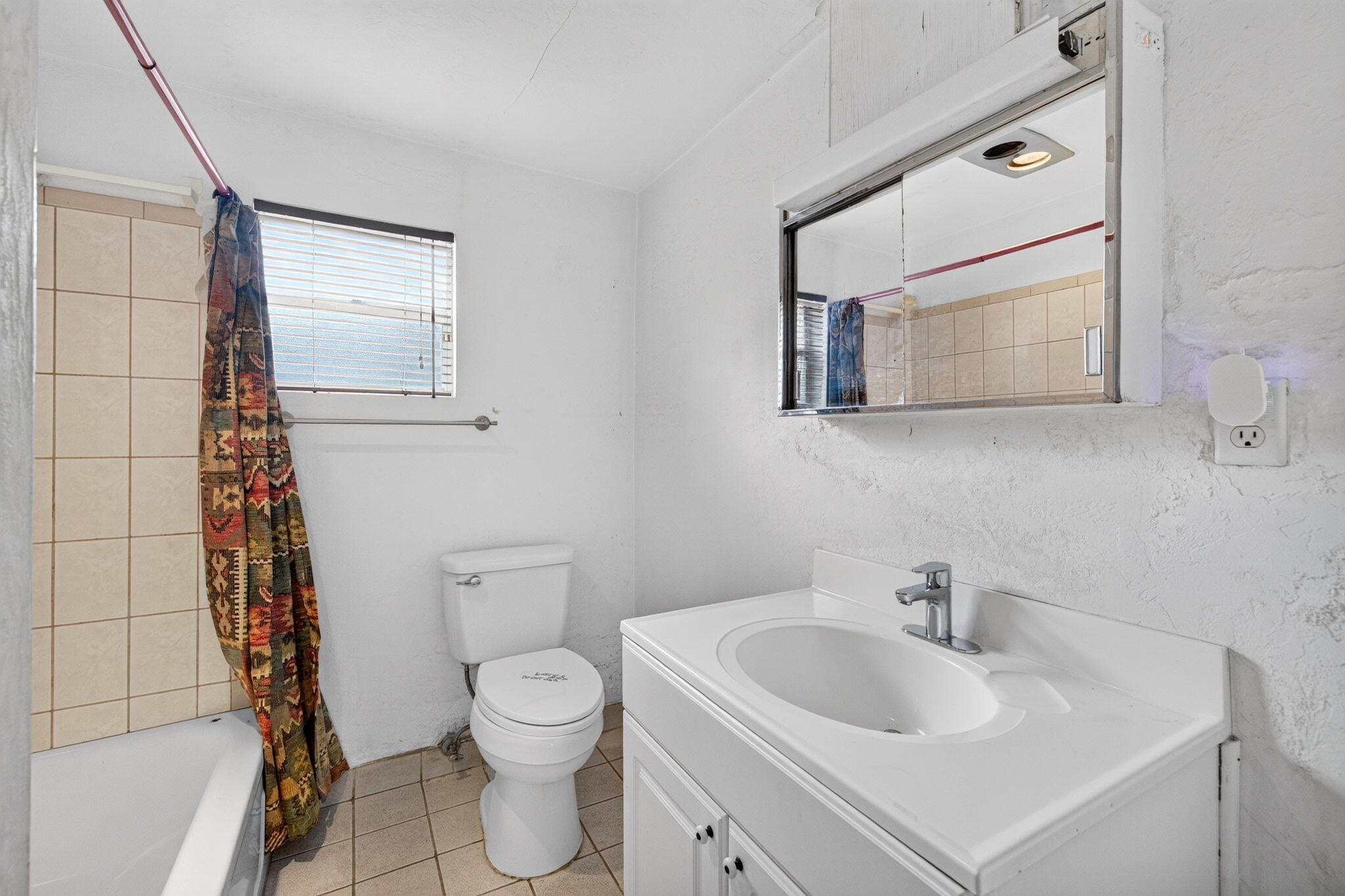 22-web-or-mls-699A2300