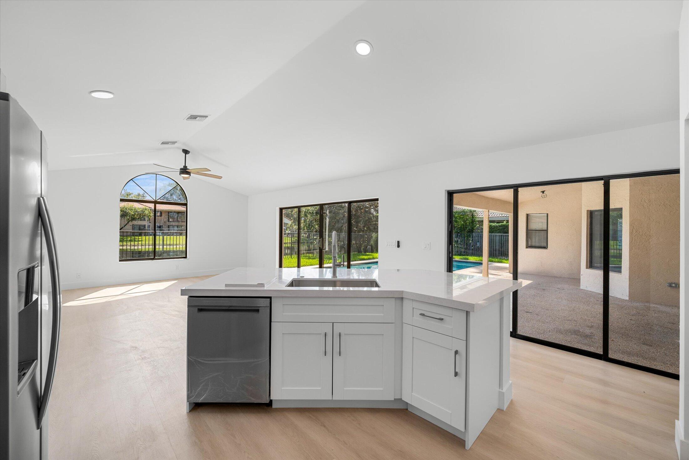 11-1222 Terrystone Ct, Weston-36