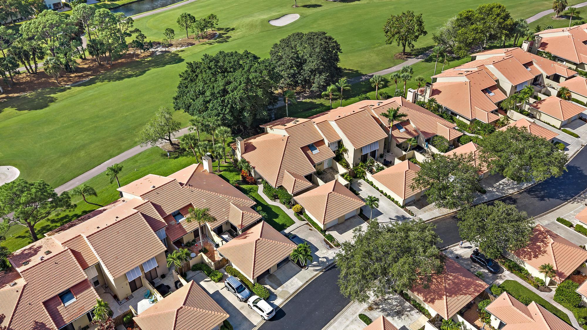 275 Old Meadow Way-30