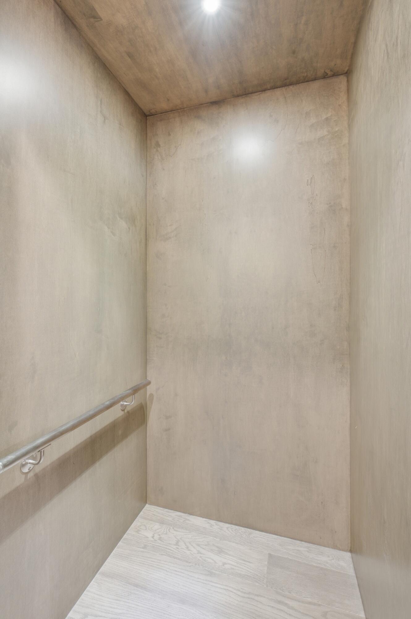 Elevator