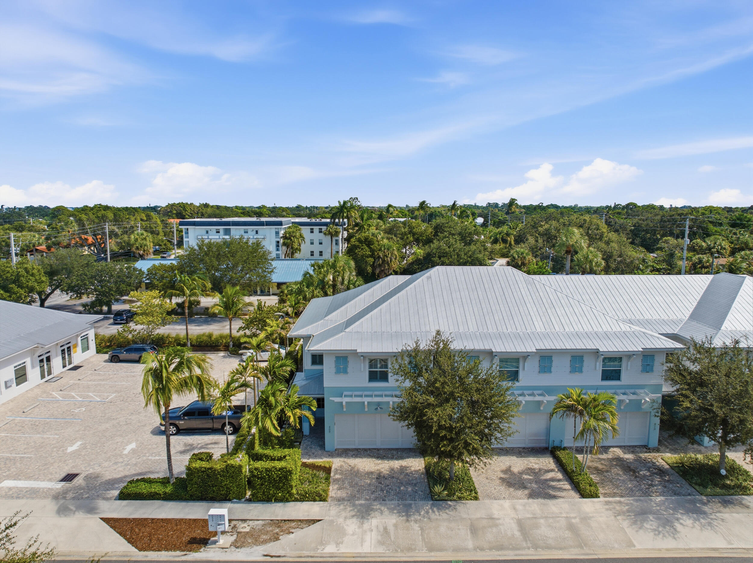 Minutes from the water and beaches in Downtown Stuart