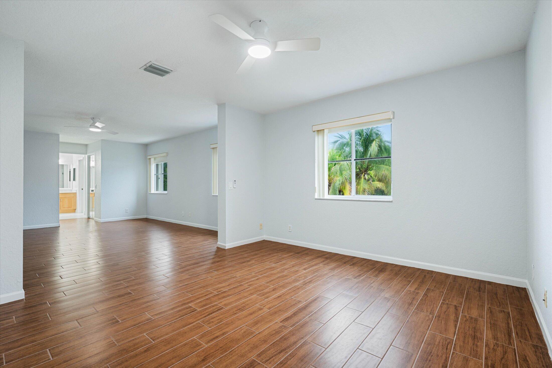 32-890 Hawthorn Terrace, Weston-33