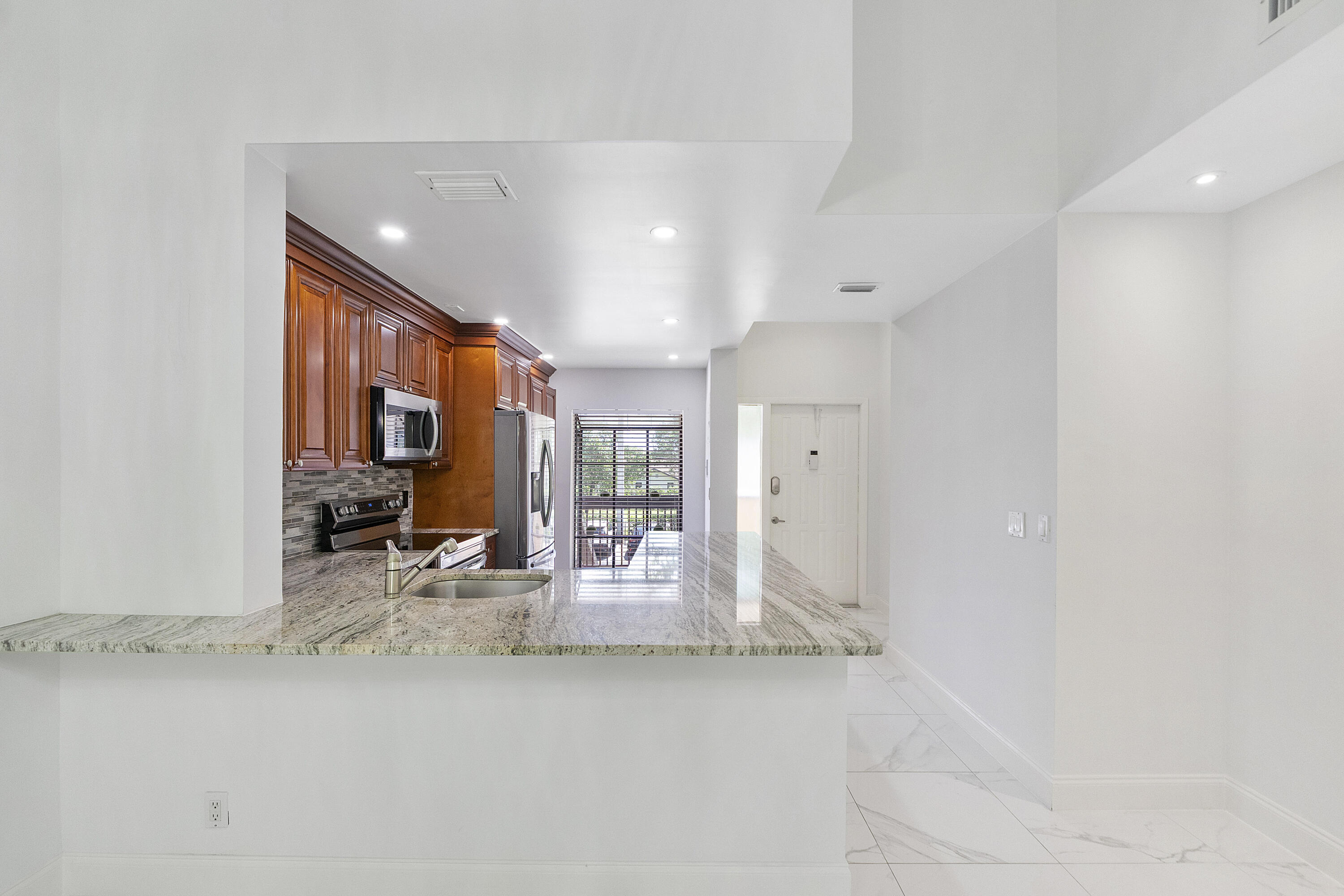 1913 Sw 15th St unit 24_007