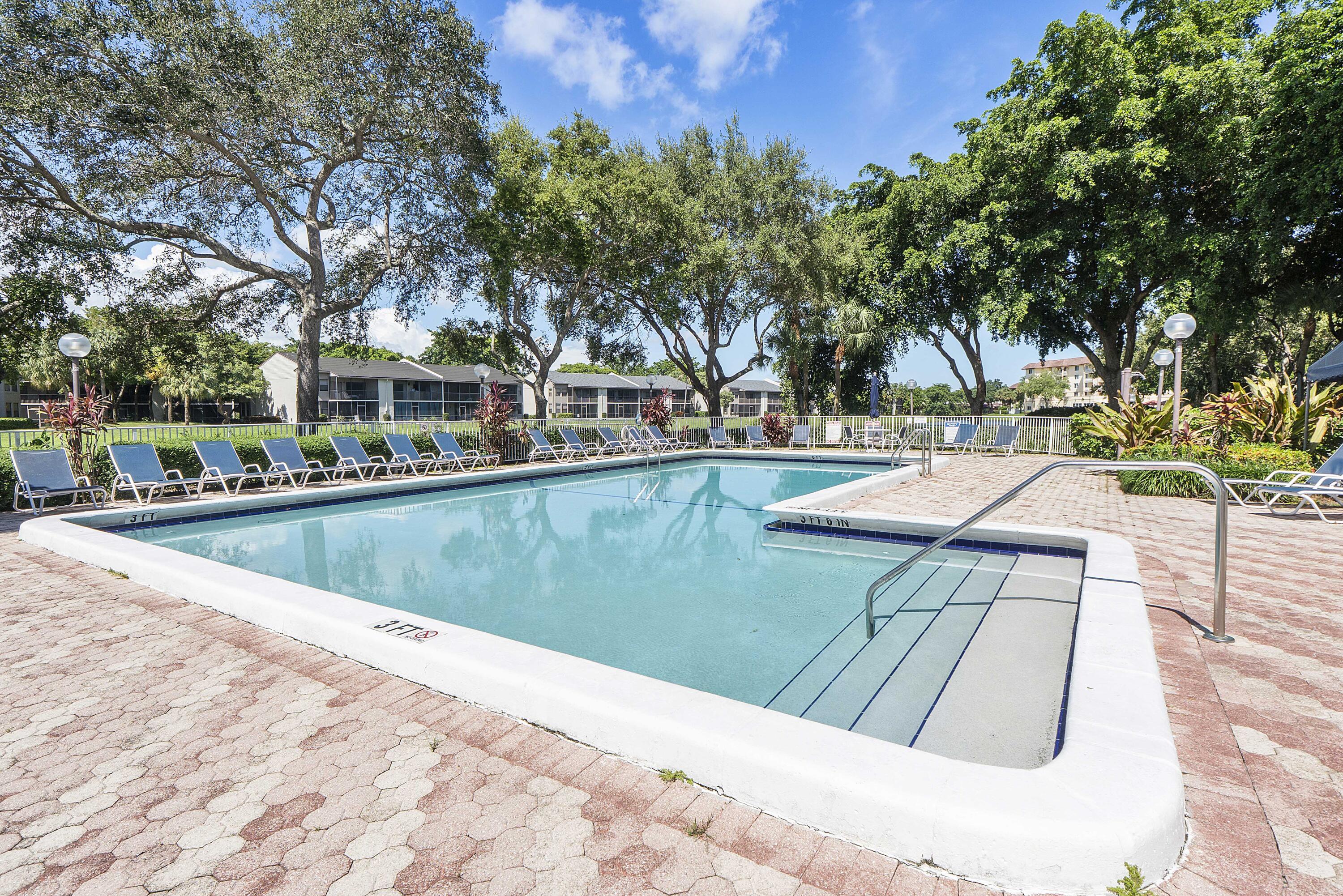 1913 Sw 15th St unit 24_034