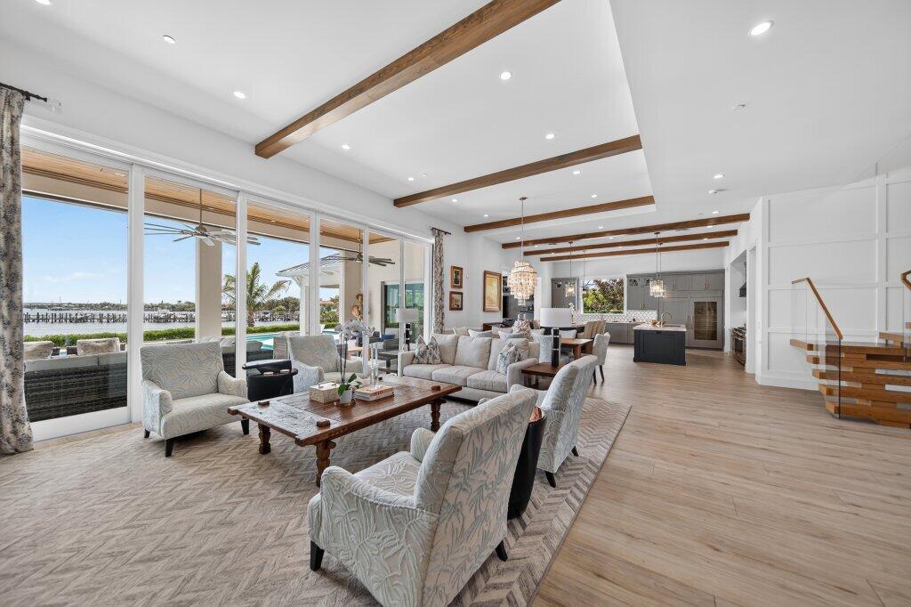 openliving1.jpg-SMALL