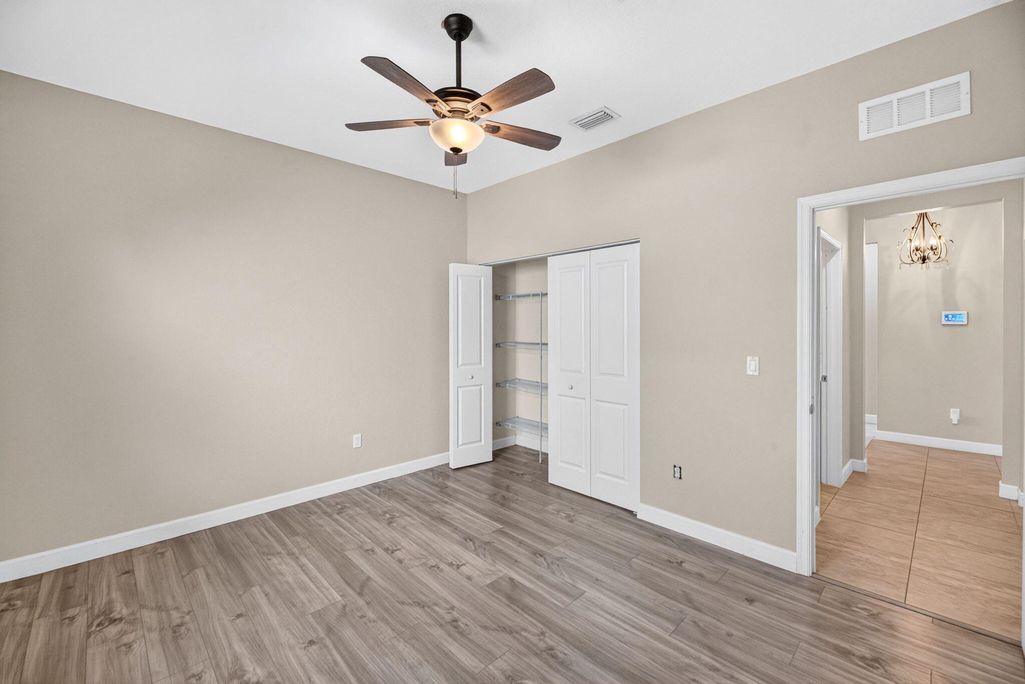 55-web-or-mls-Side bedroom 2