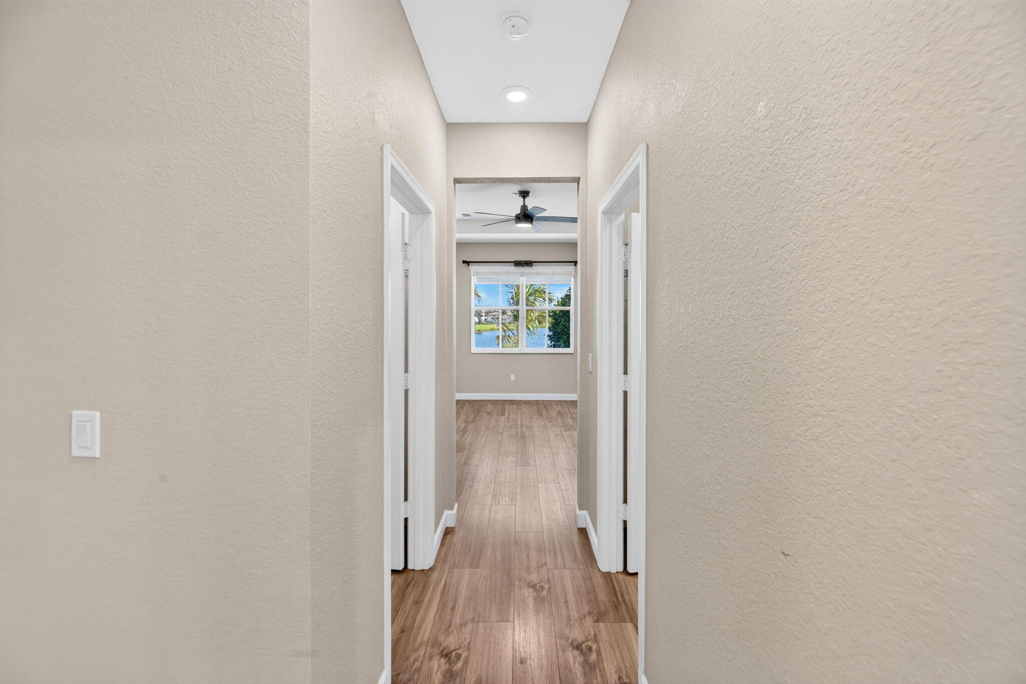 35-web-or-mls-Primary bedroom hallway 1