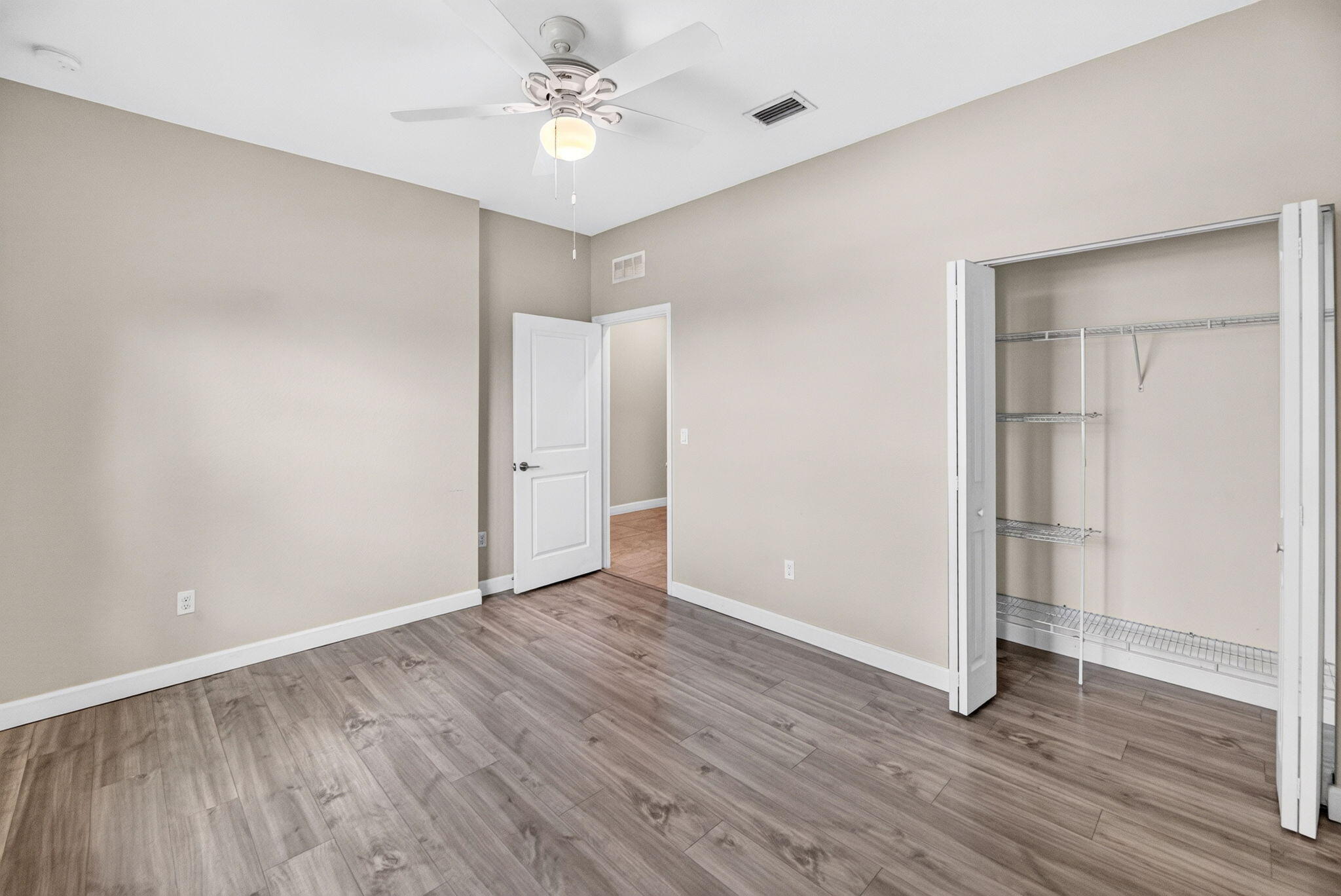 57-web-or-mls-Front bedroom 3