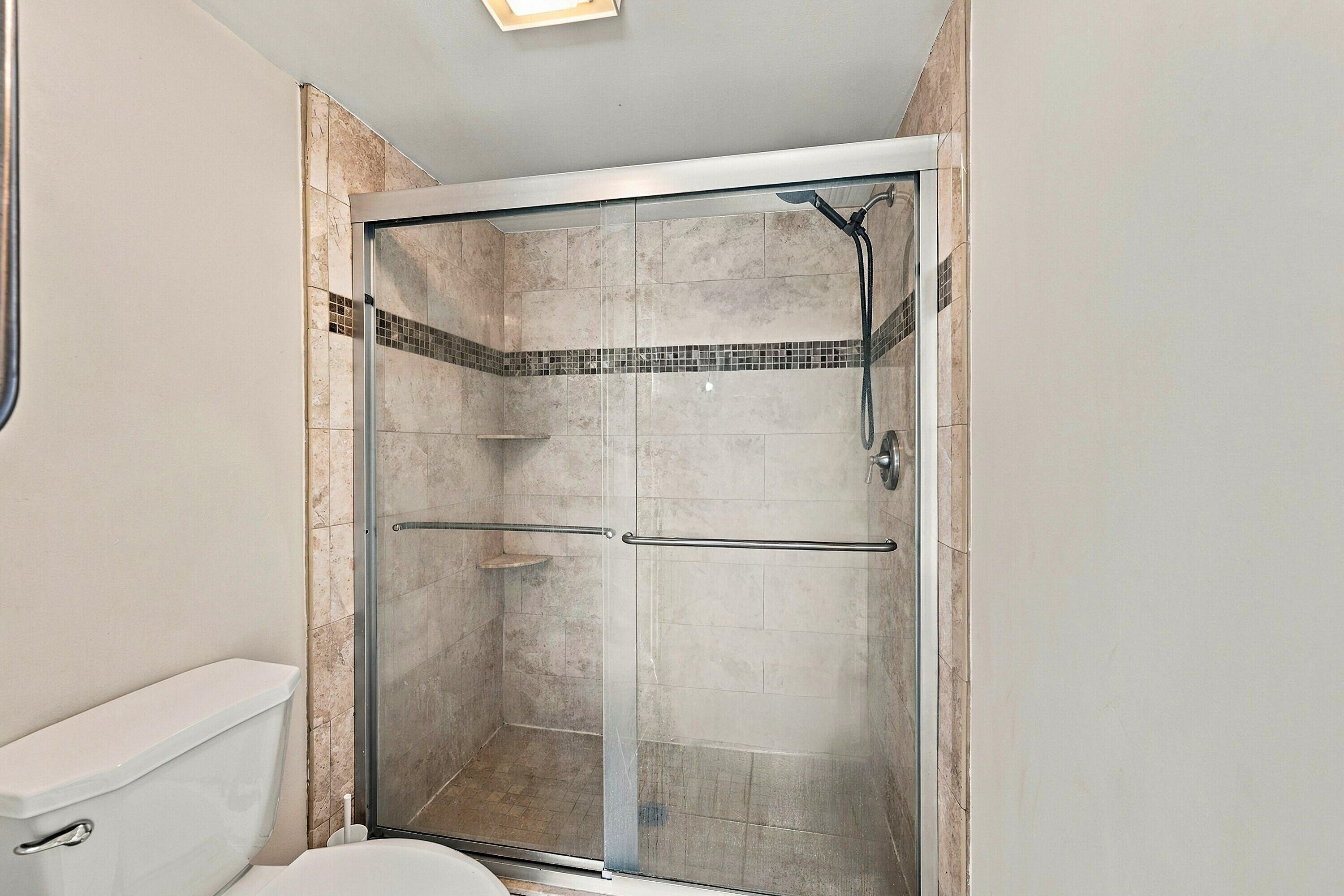 29_primary bathroom
