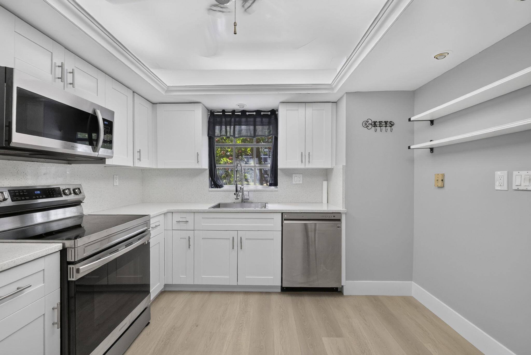 10-web-or-mls-8I8A2672 10-web-or-mls-8I8A2672