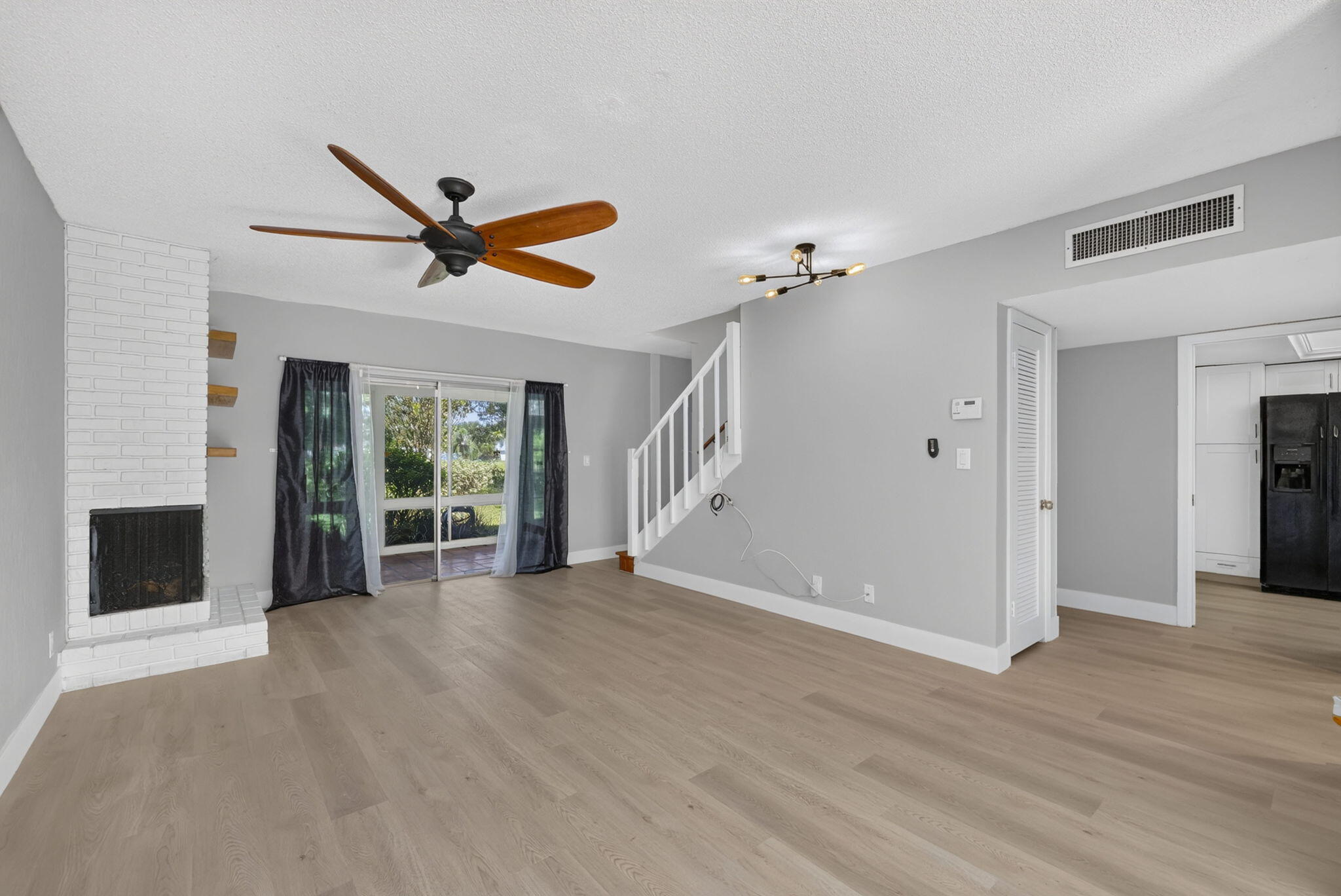 6-web-or-mls-8I8A2642 6-web-or-mls-8I8A2642