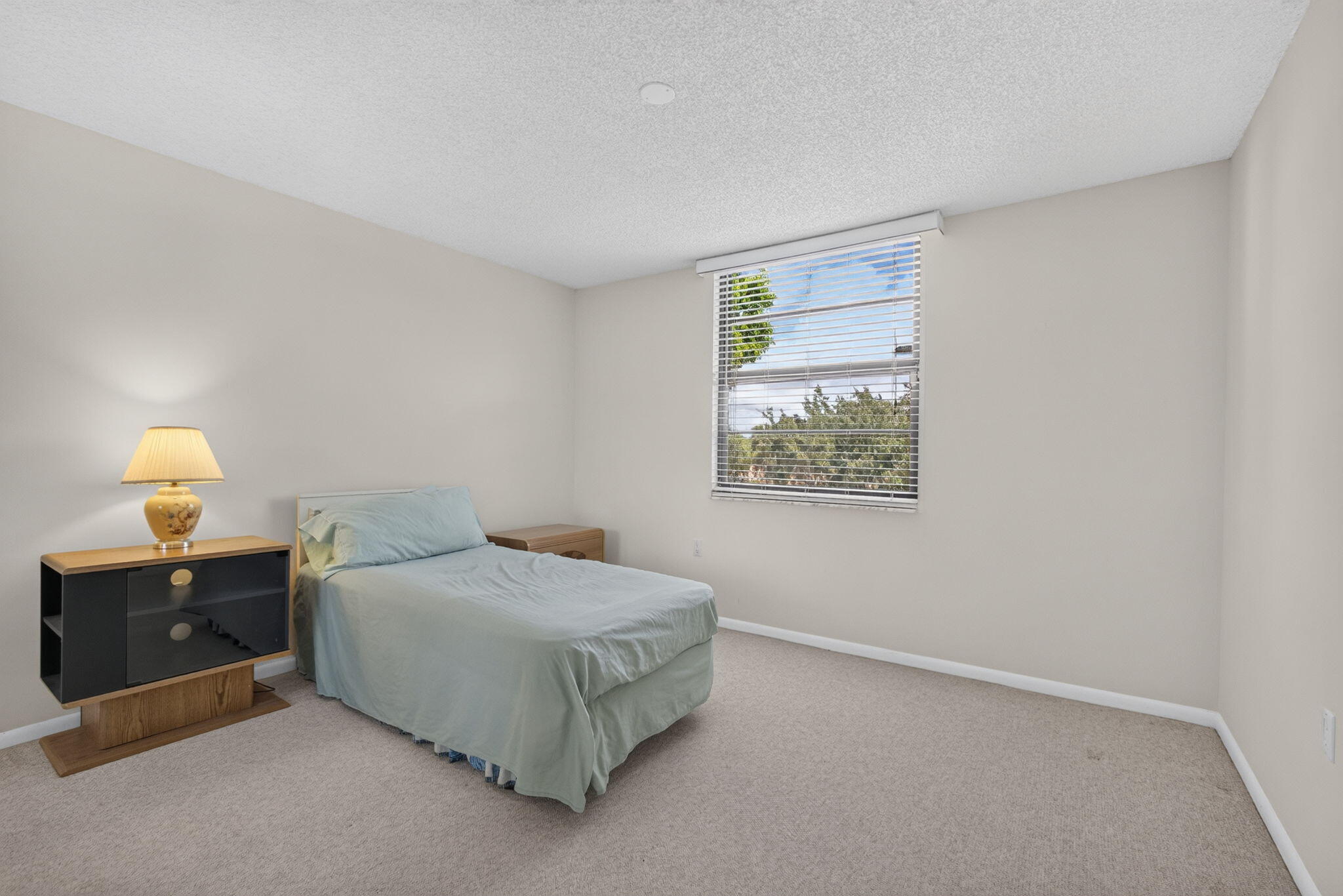 32-web-or-mls-5D1A5405
