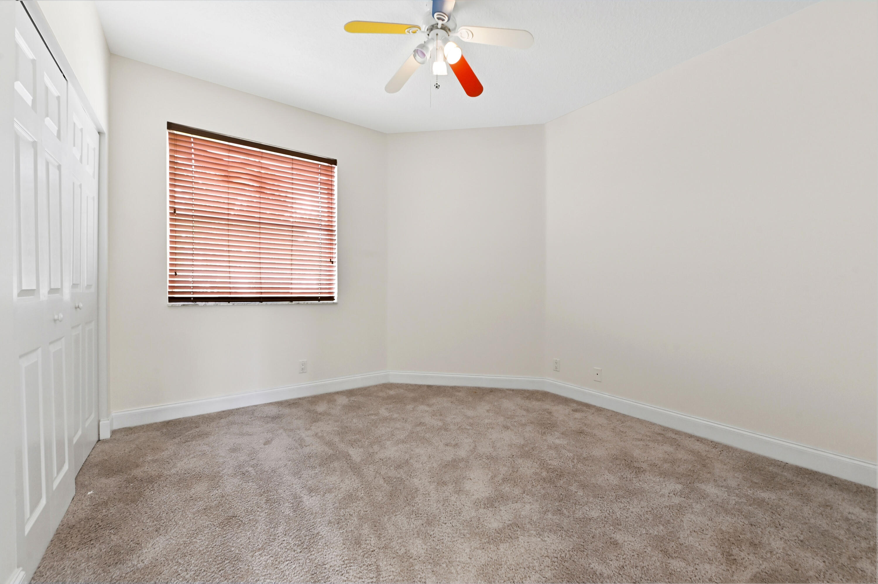 23 Bedroom 03