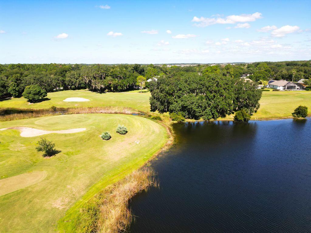 9013 Heathland golf and lake view