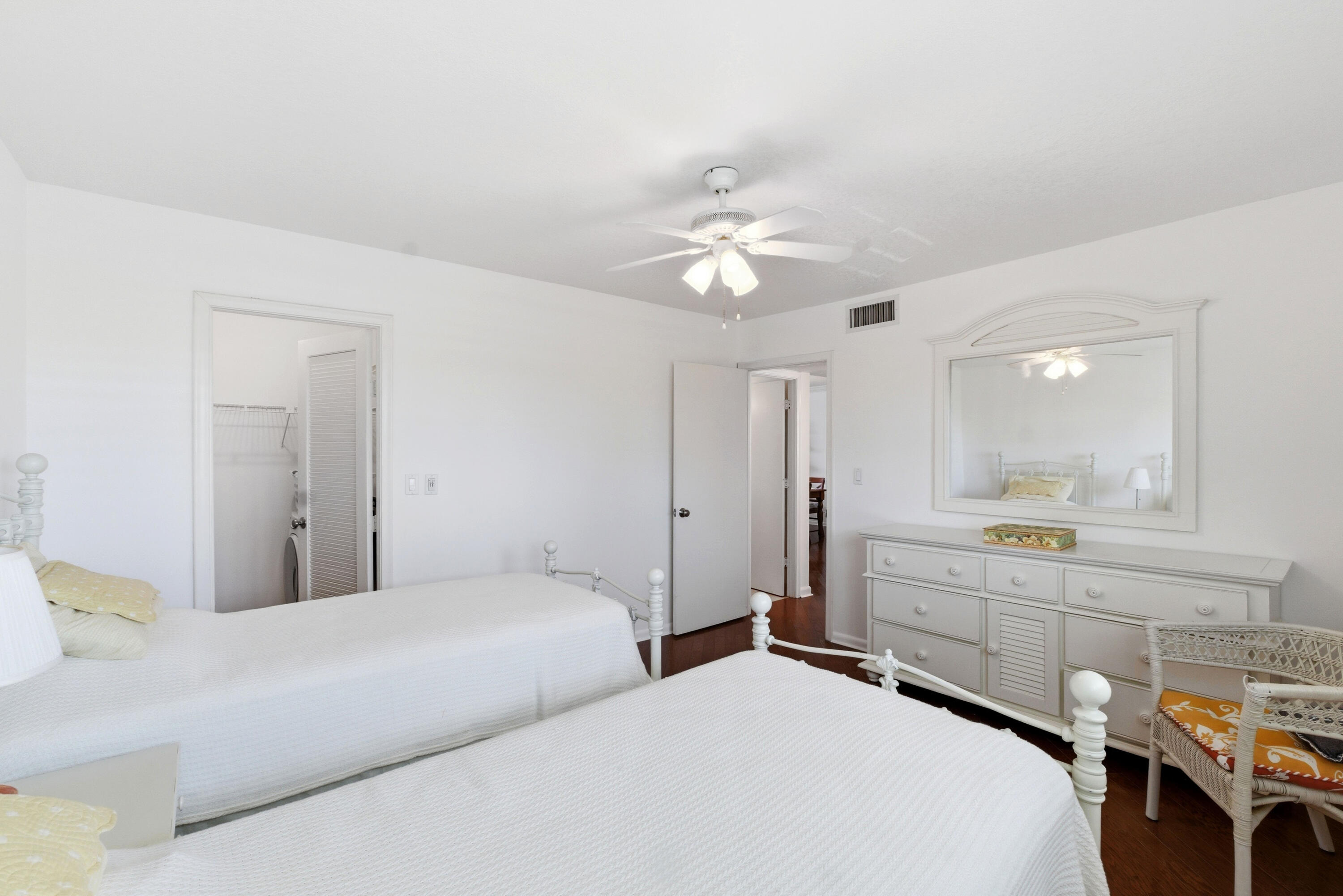 511 Bayshore Dr U410 _018