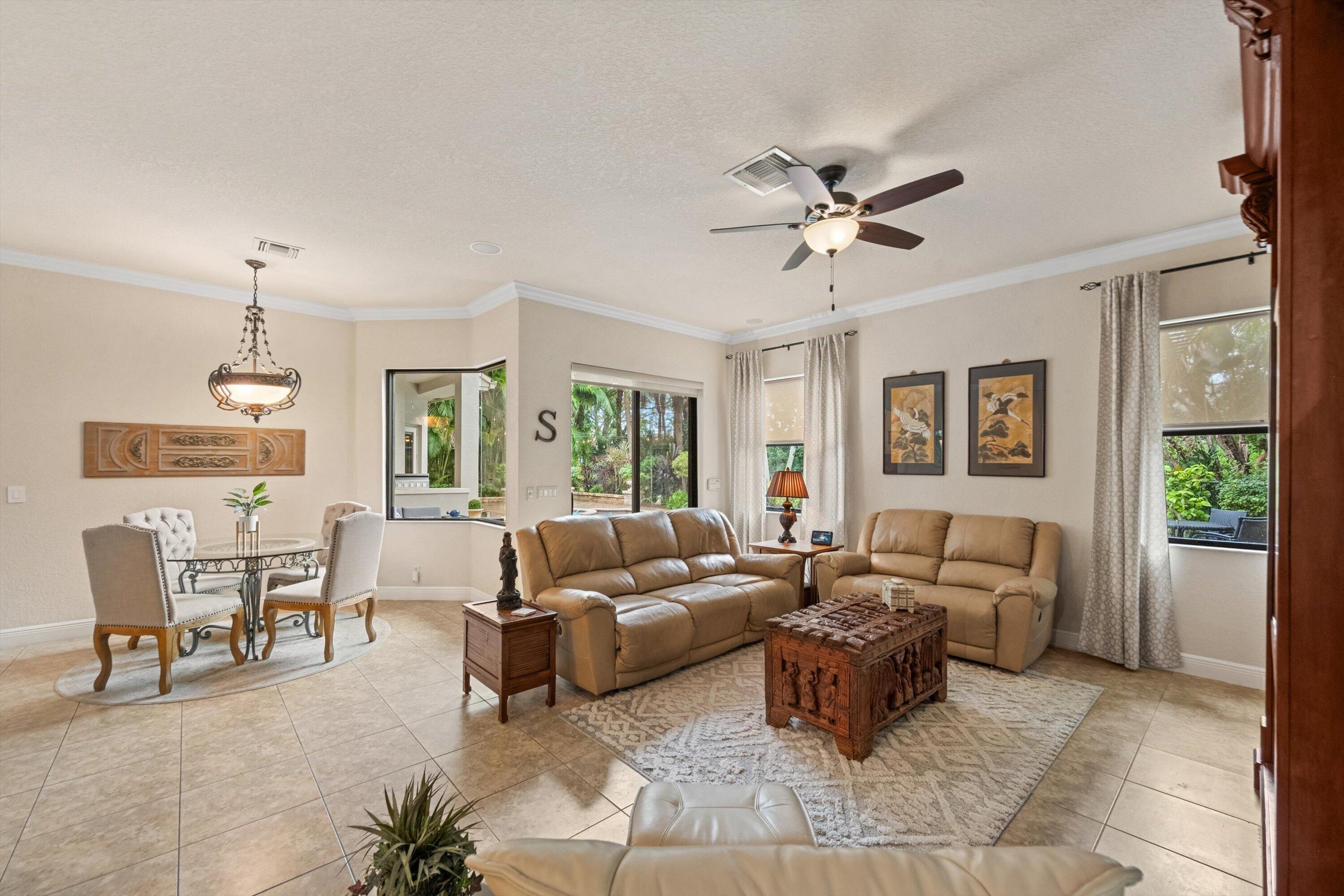 Family Room Out to Pool