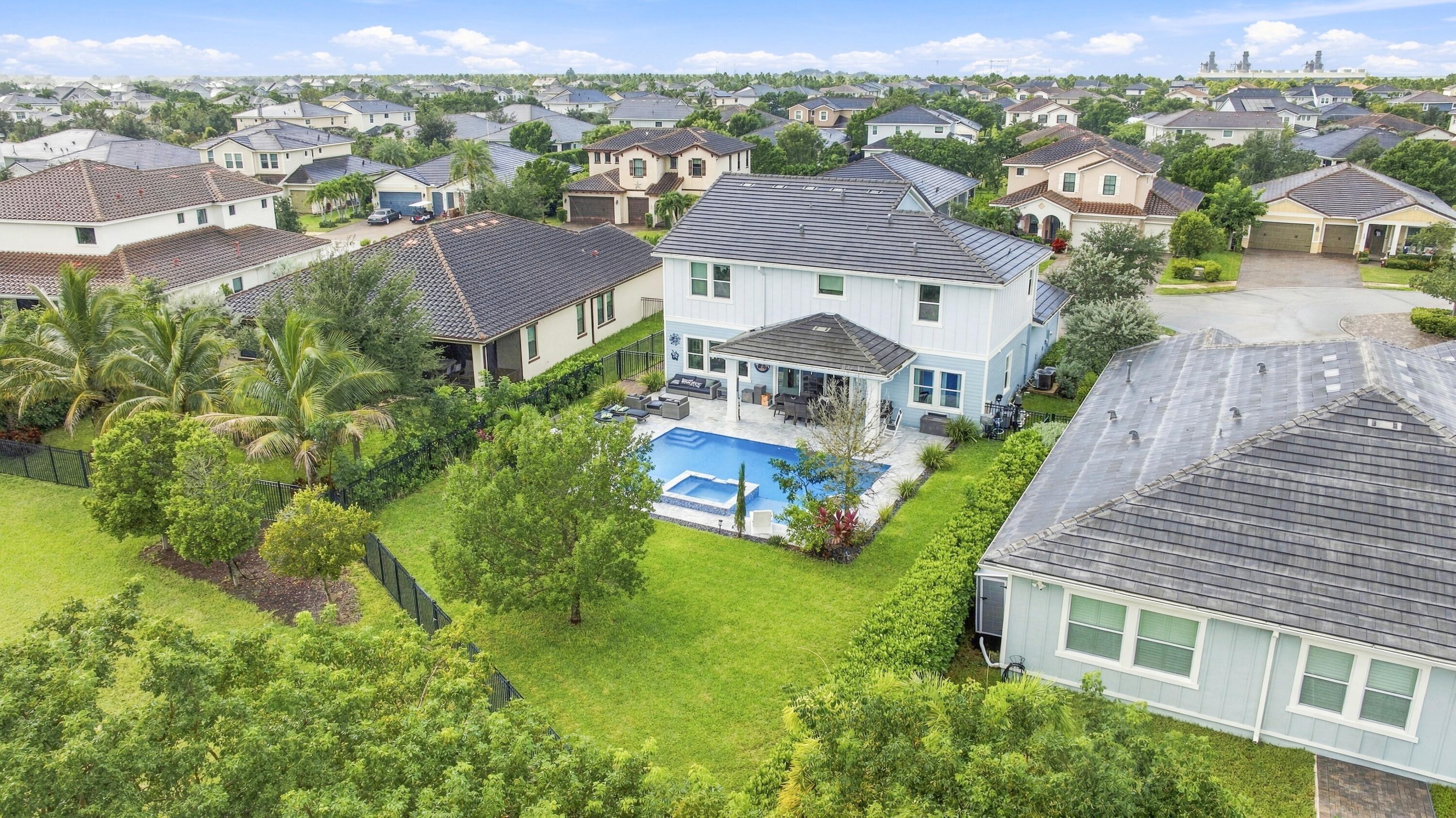 017-077-DJI 0676-4200x2360