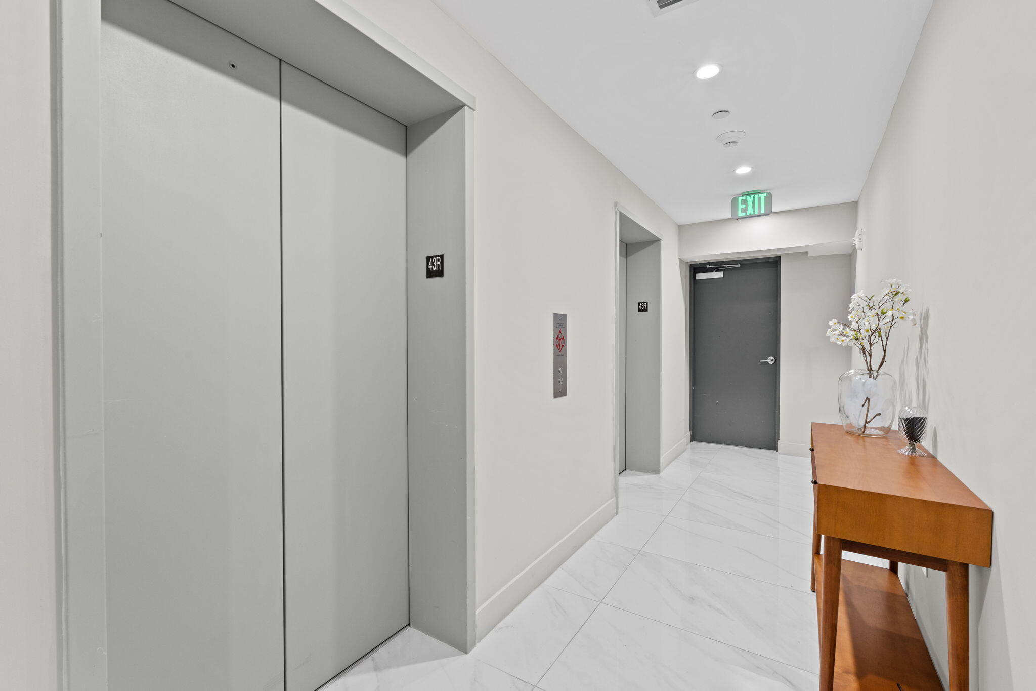 43-web-or-mls-A7401469