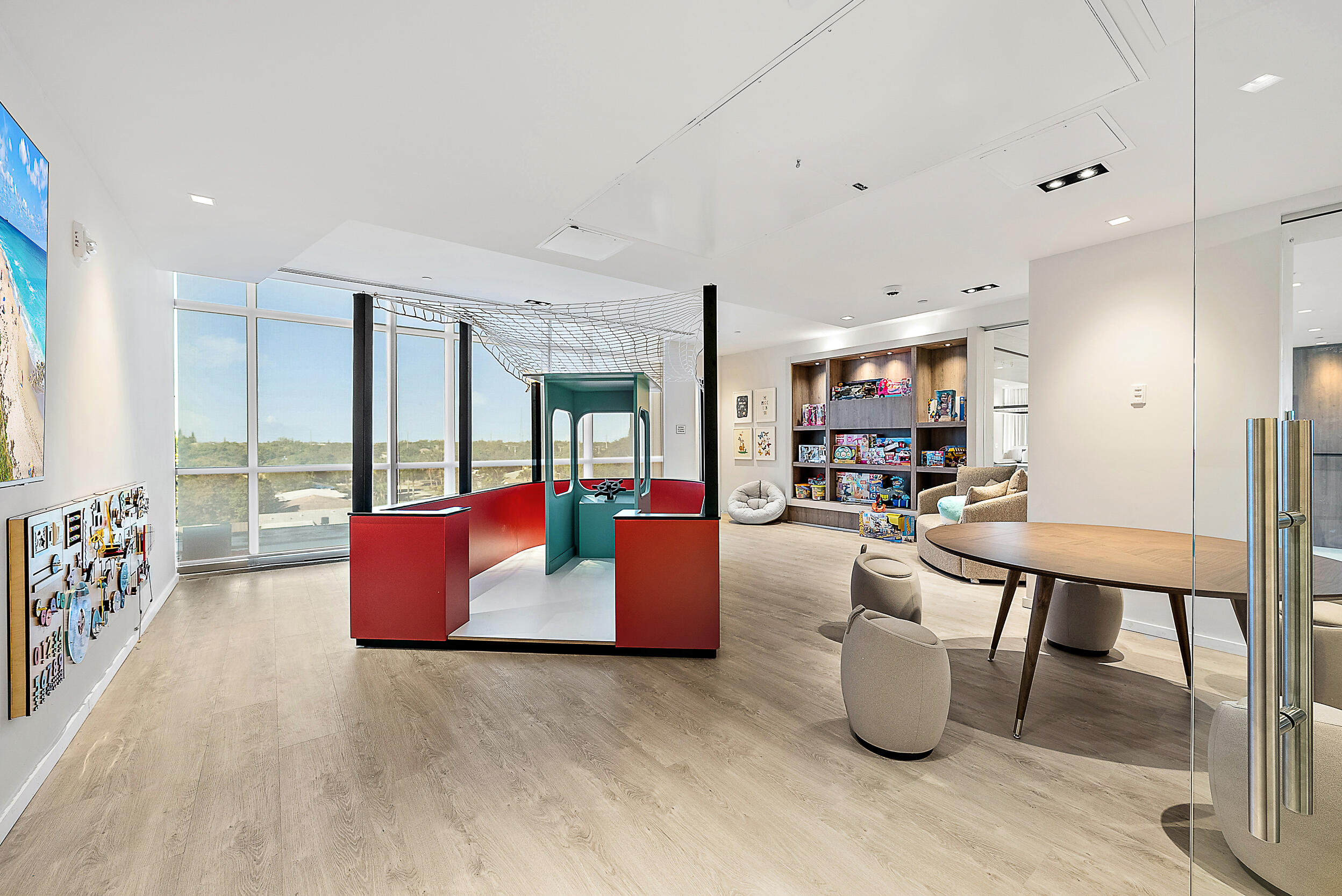 5th Floor Kids' Playroom