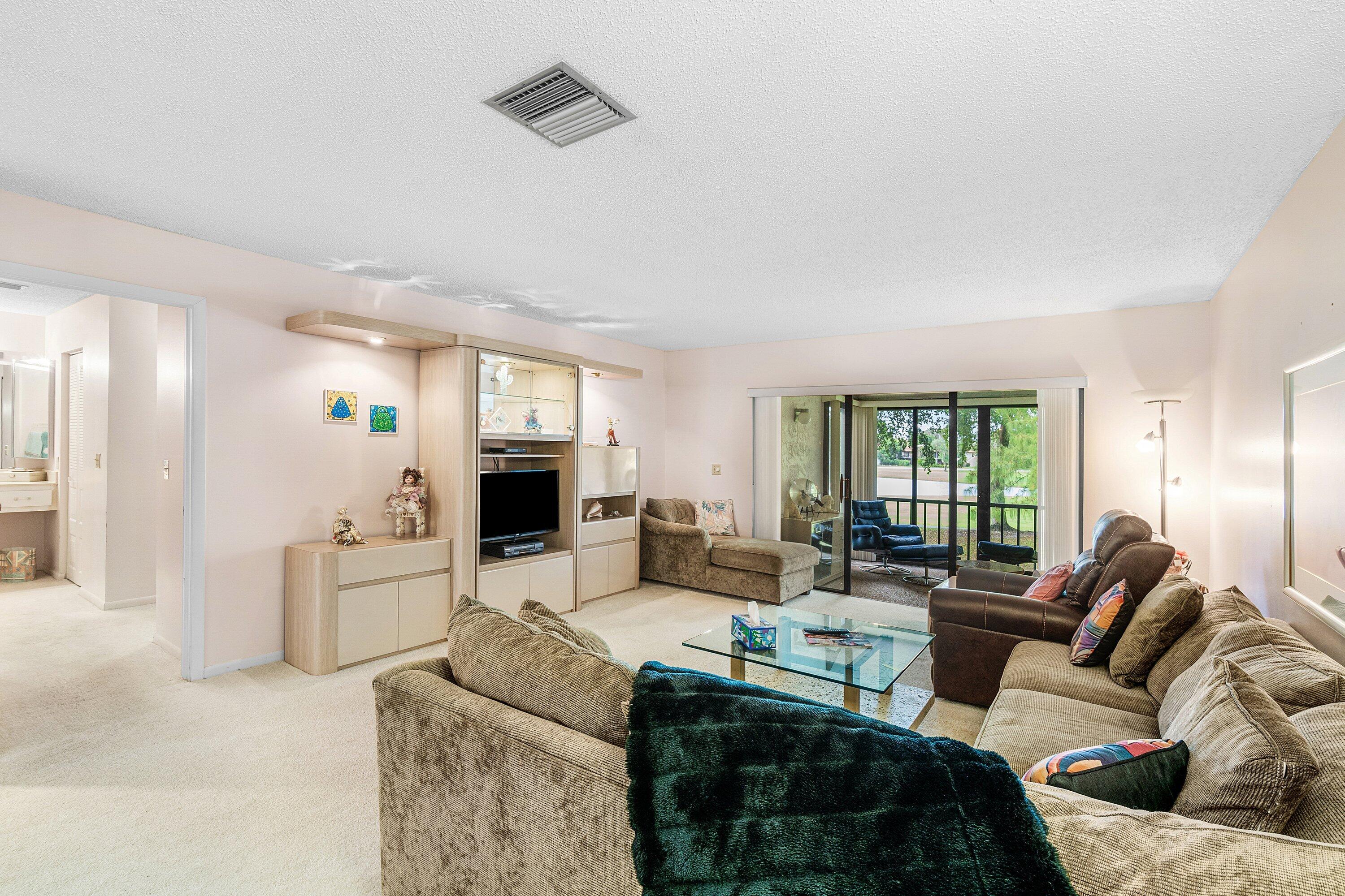 010-8320CasaDelLago-D-BocaRaton-FL-33433