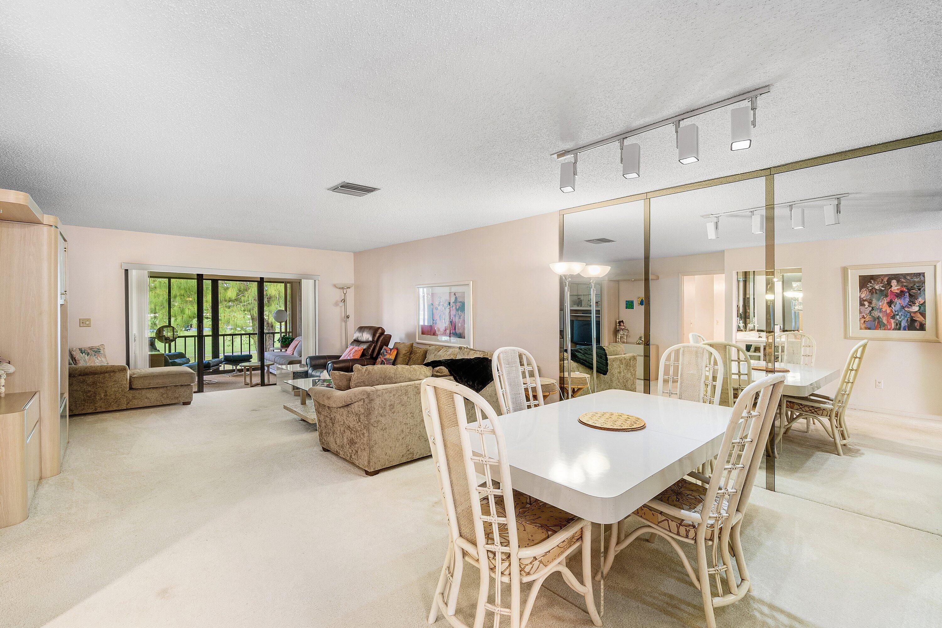 008-8320CasaDelLago-D-BocaRaton-FL-33433