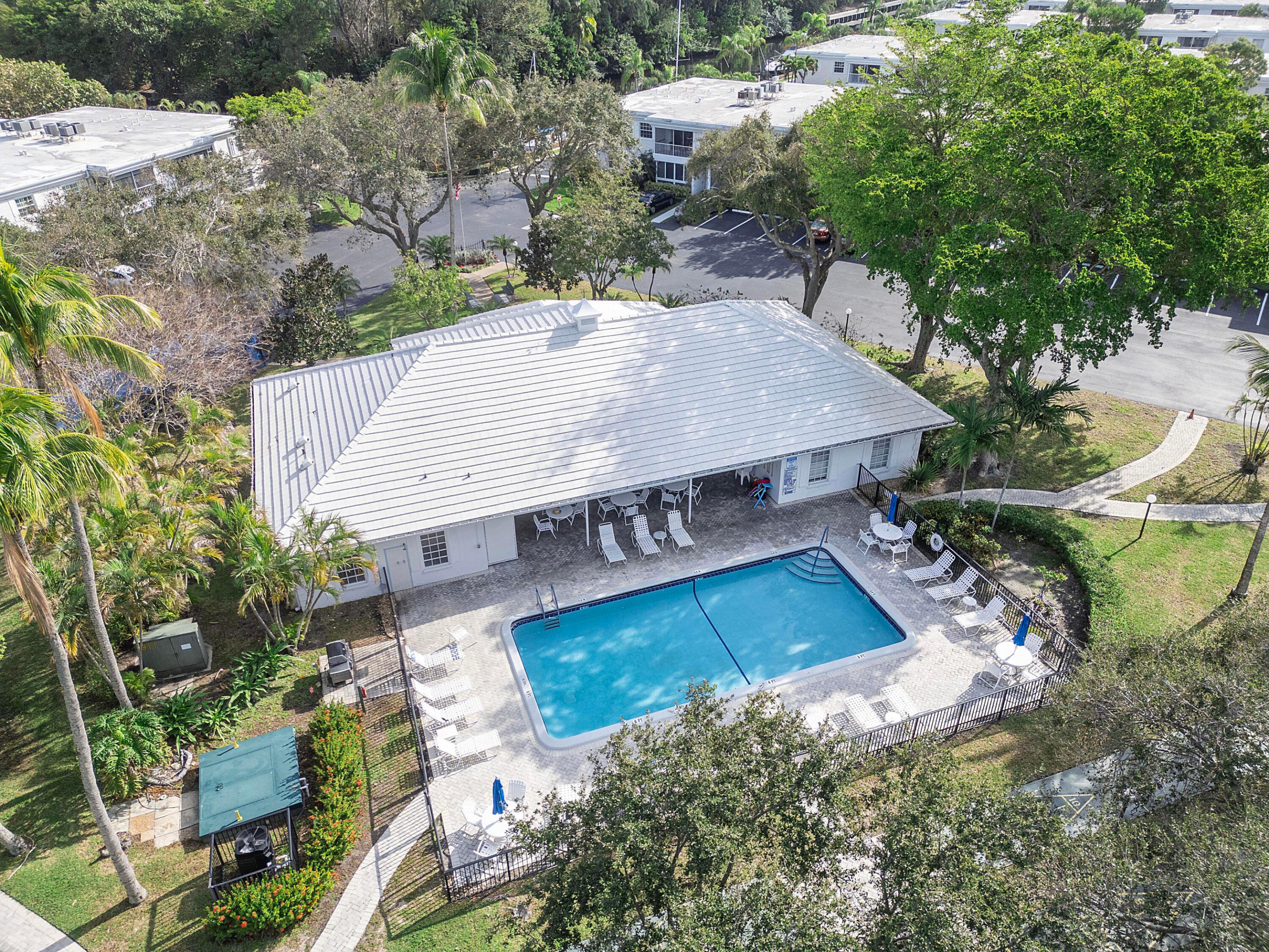 6261 Bay Club Dr U2_003