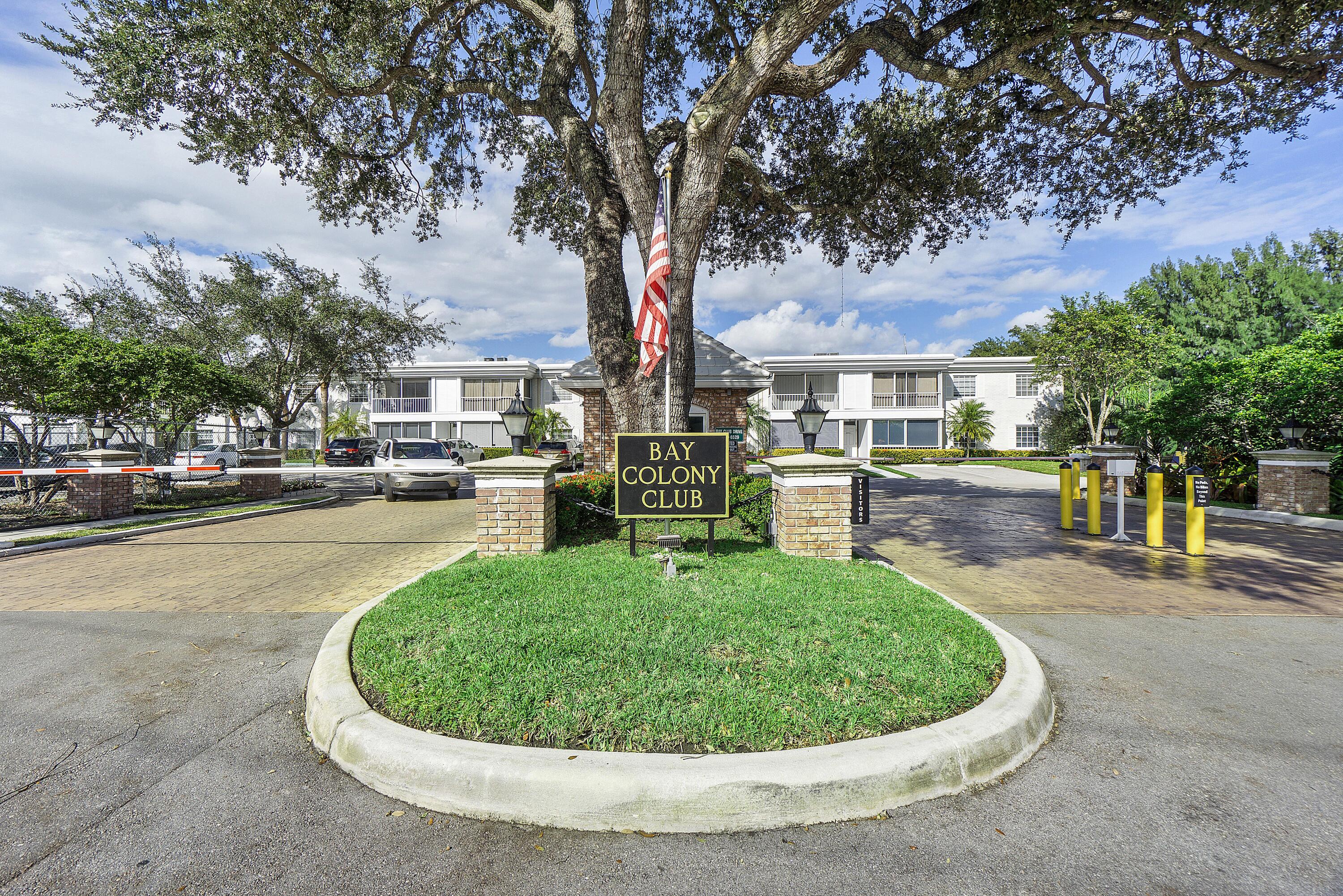 6375 Bay Club Dr Apt3_36