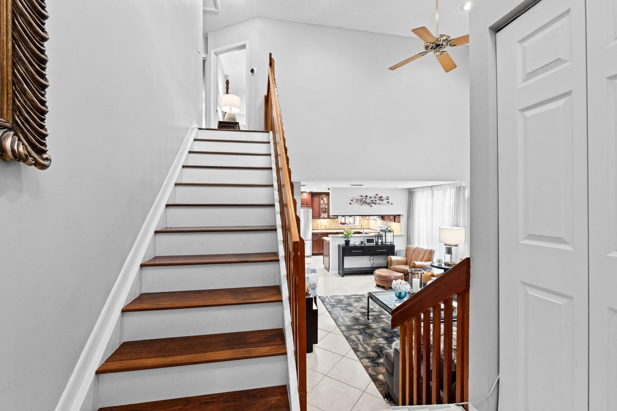 6-web-or-mls-A7401889