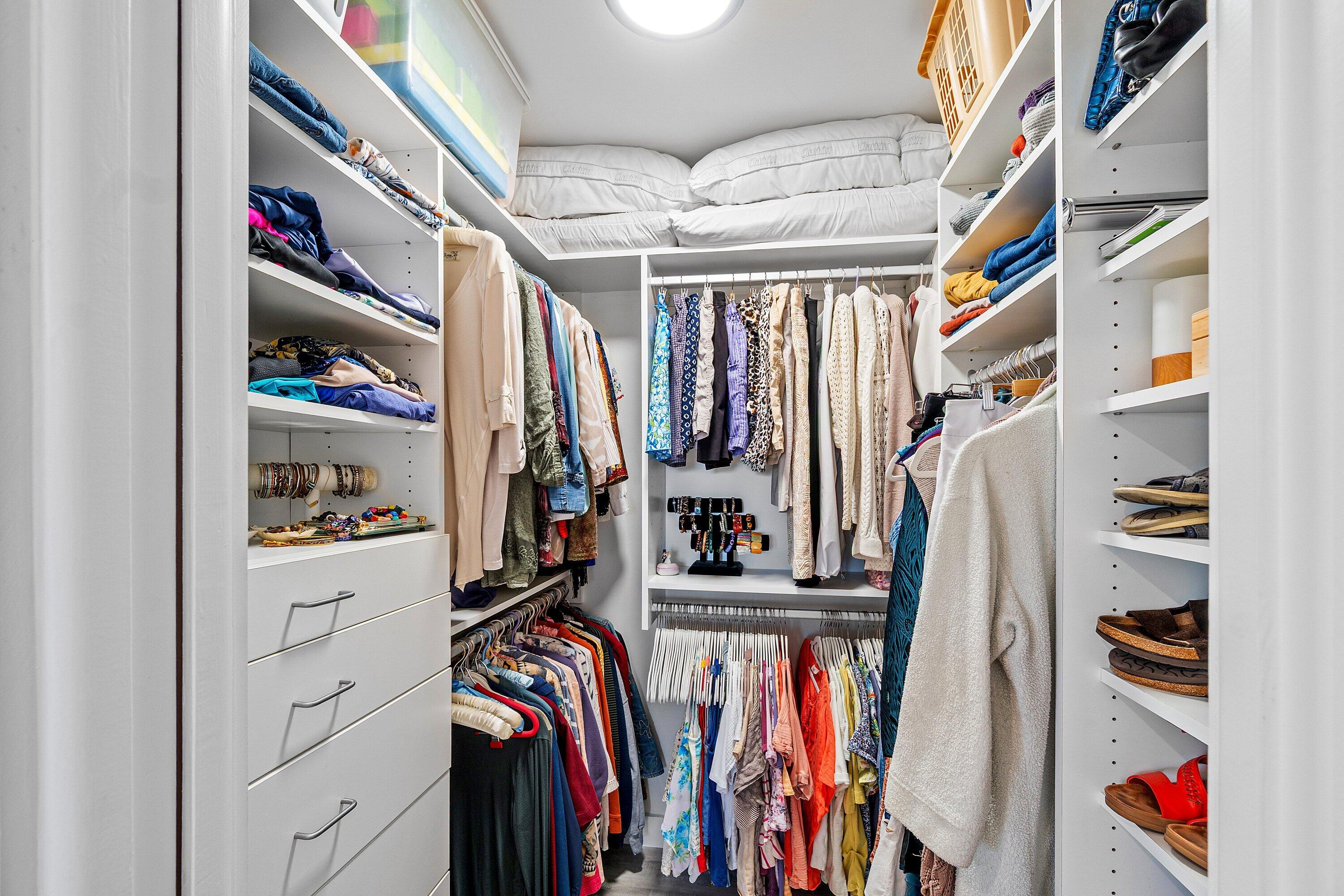 Walk In Closet