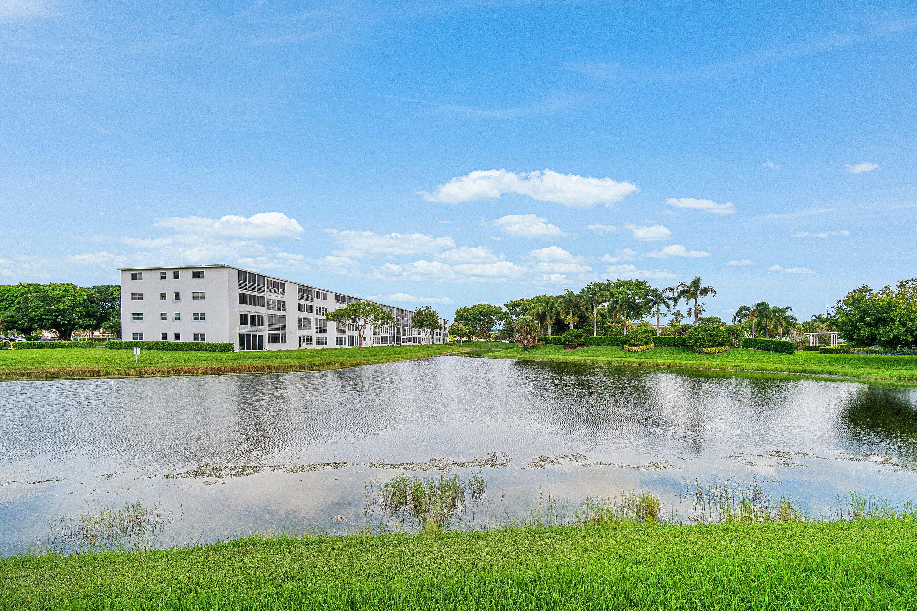 036-4017NewcastleA-BocaRaton-FL-33434-SM