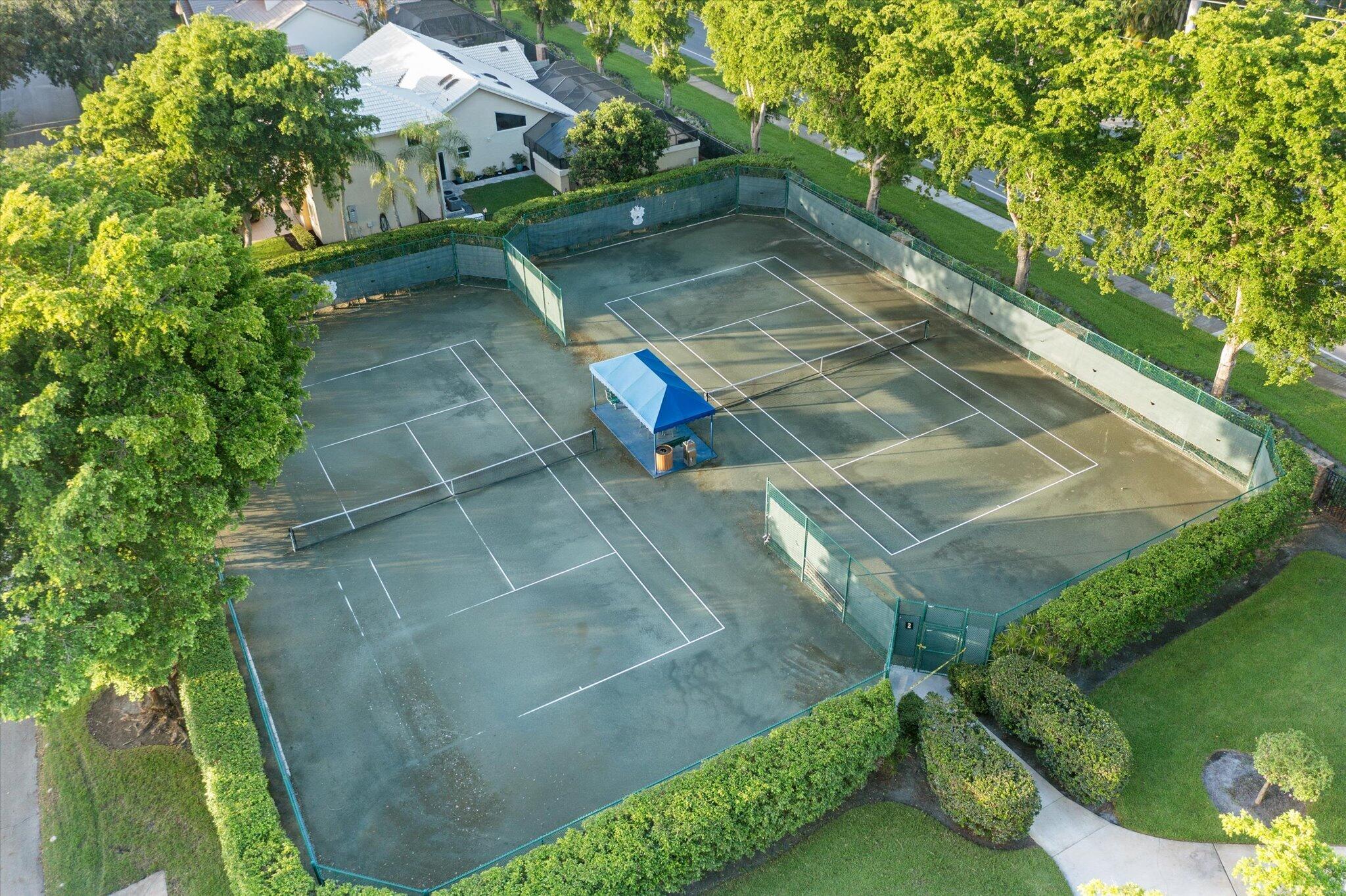 Tennis/Sports Court
