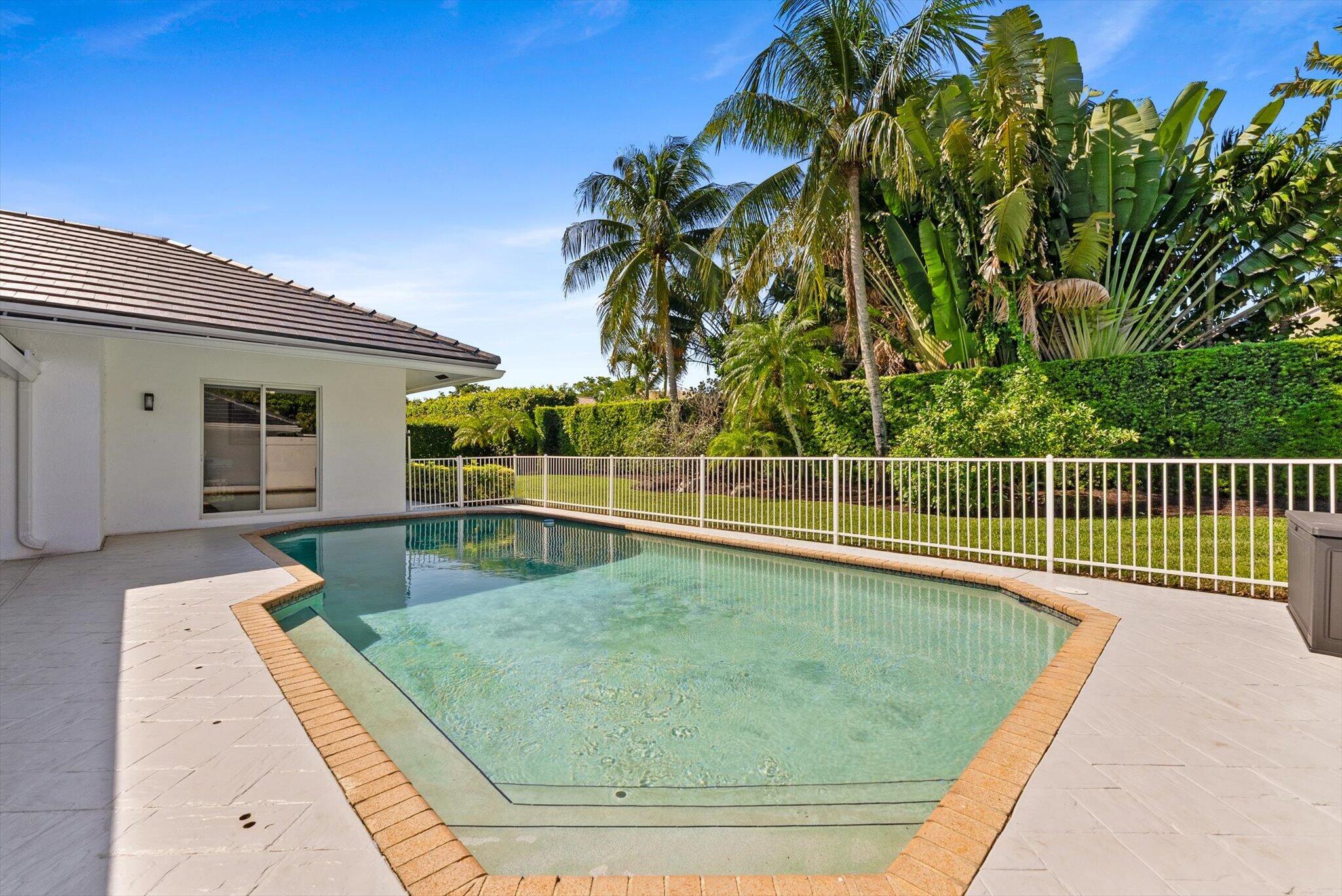 Pool/Patio