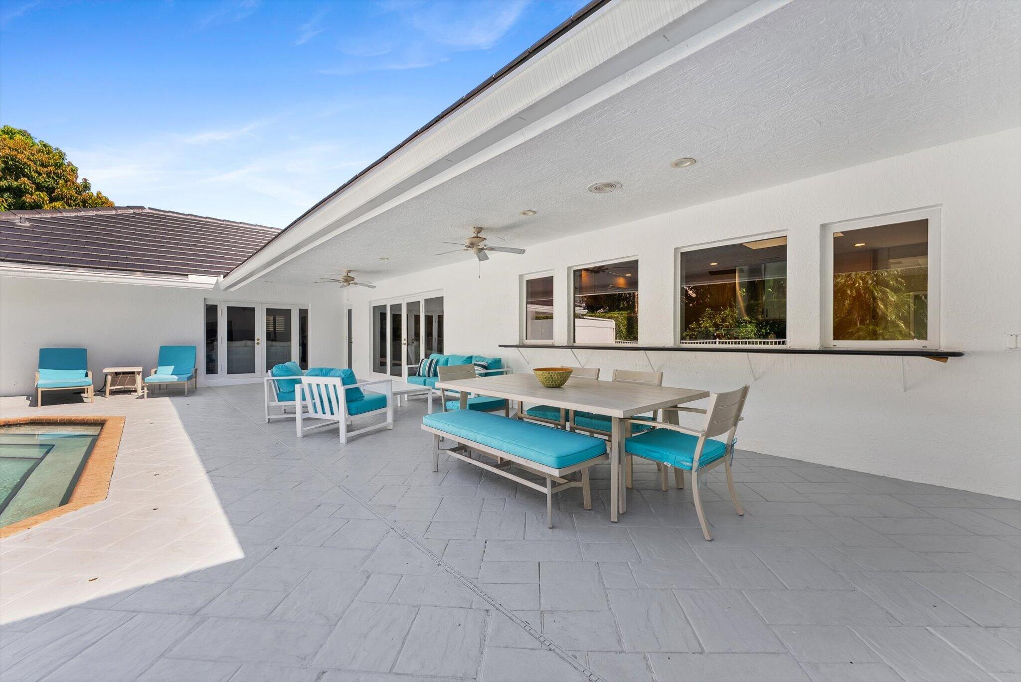 Pool/Patio