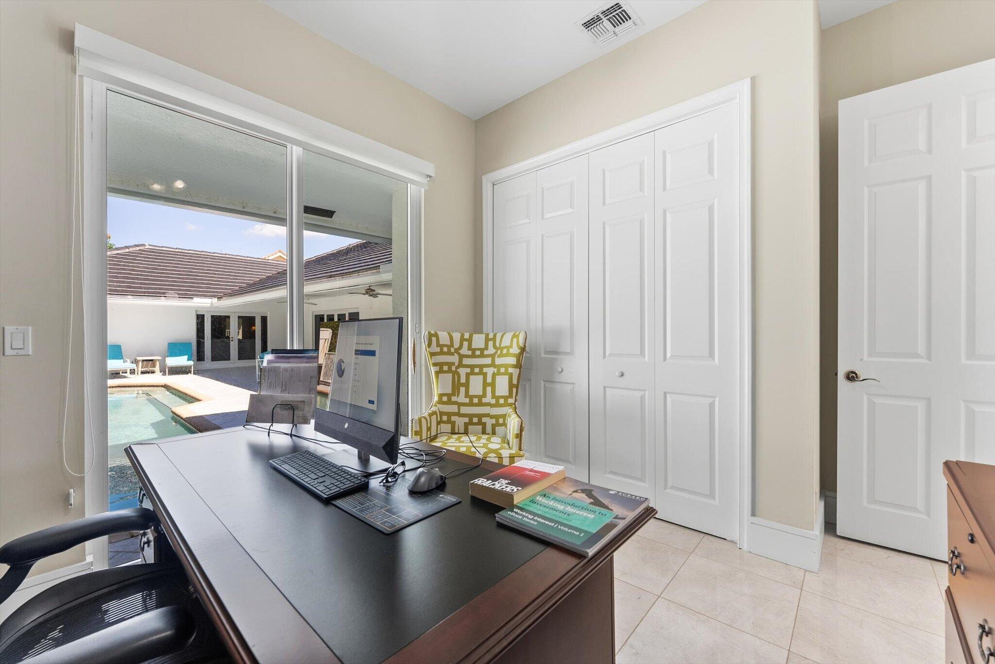 Office/5th Bedroom