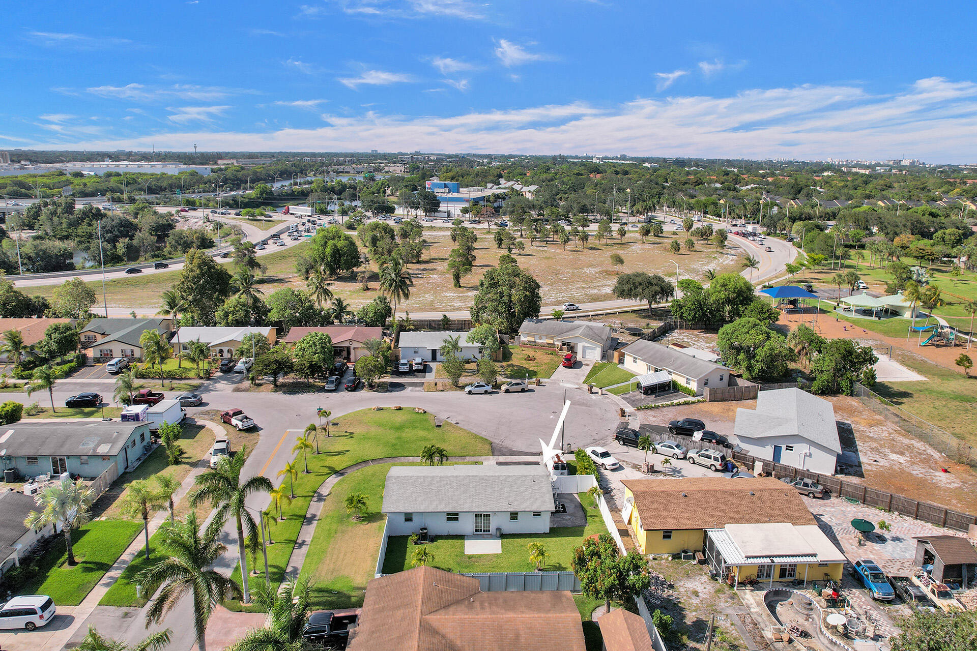 34 - neighborhood view