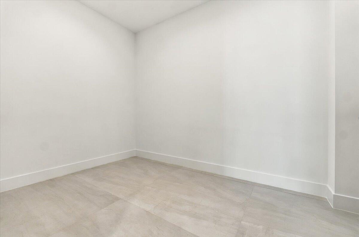 Owner's walk in closet