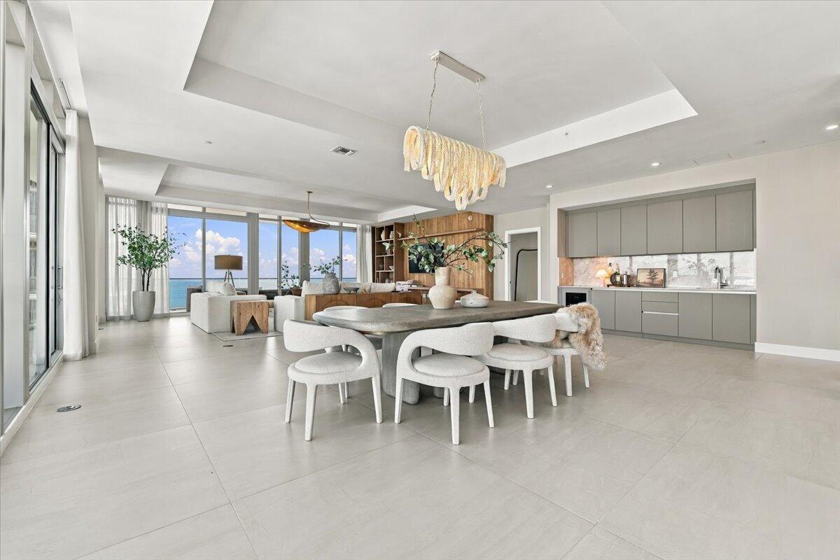 Great room and wet back