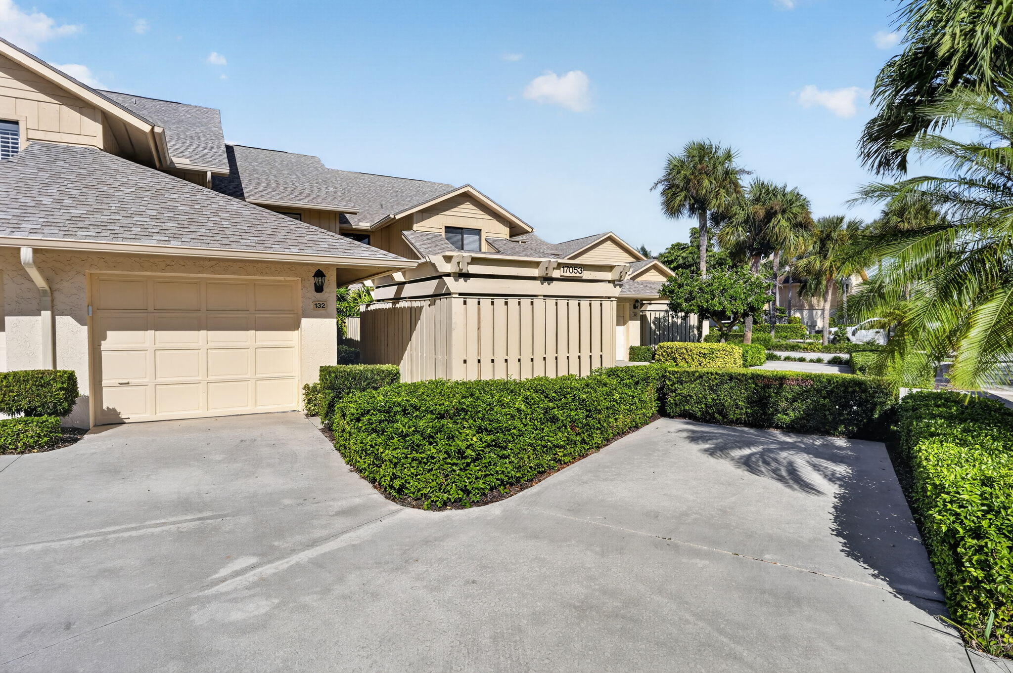 2-web-or-mls-_MLP1096 2-web-or-mls-_MLP1096