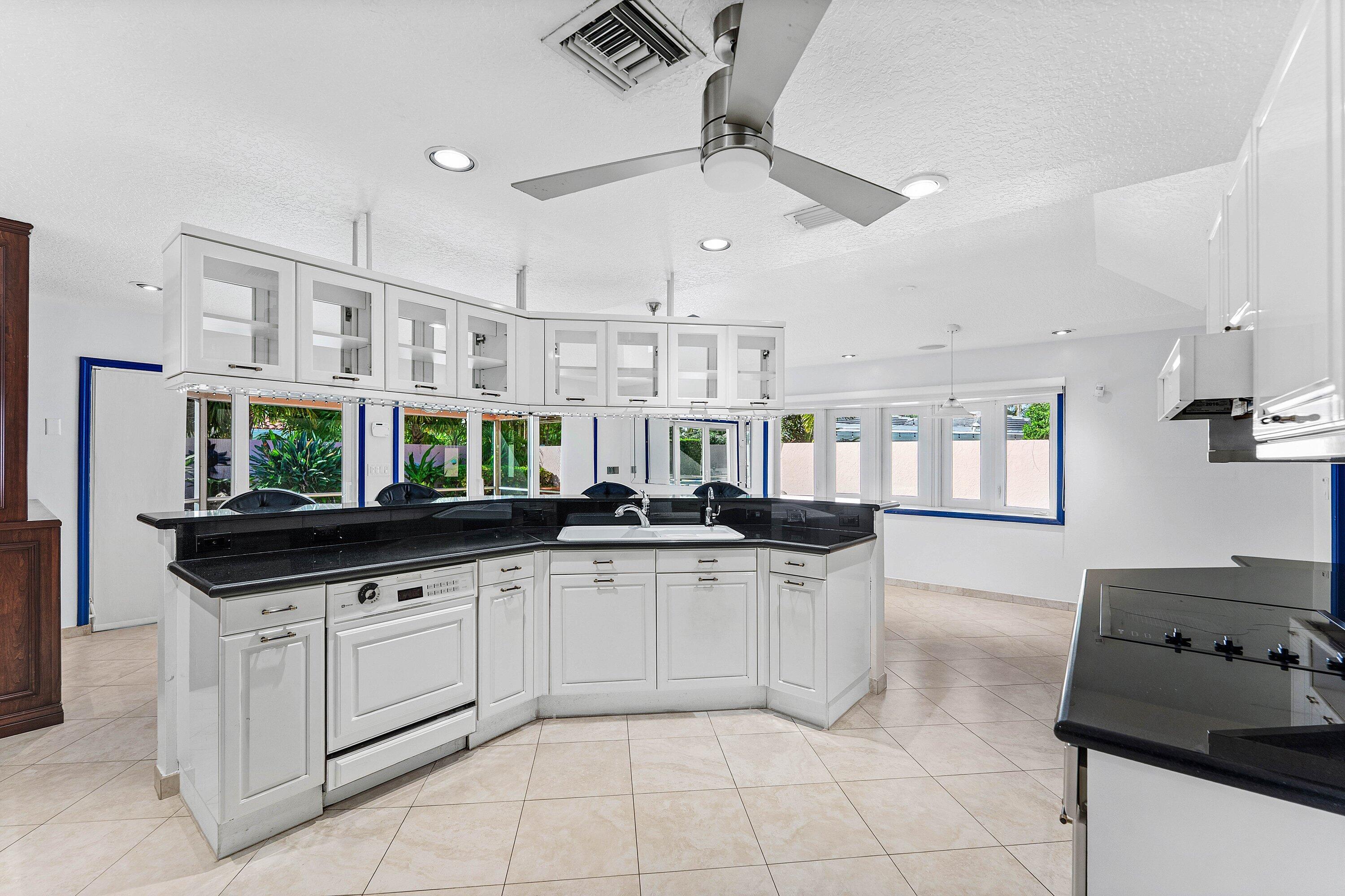 008-1115Southeast14thAvenue-DeerfieldBea