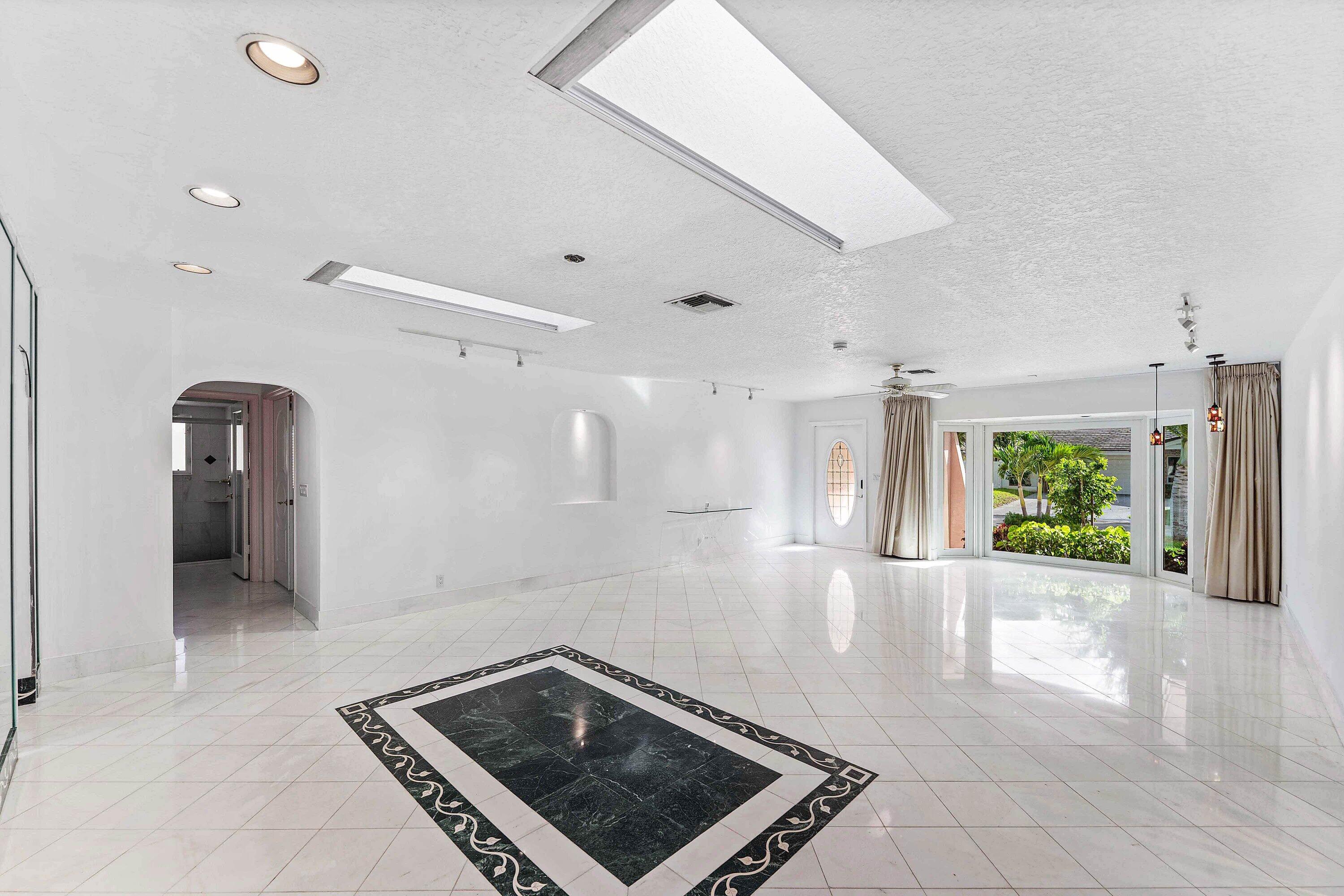 005-1115Southeast14thAvenue-DeerfieldBea