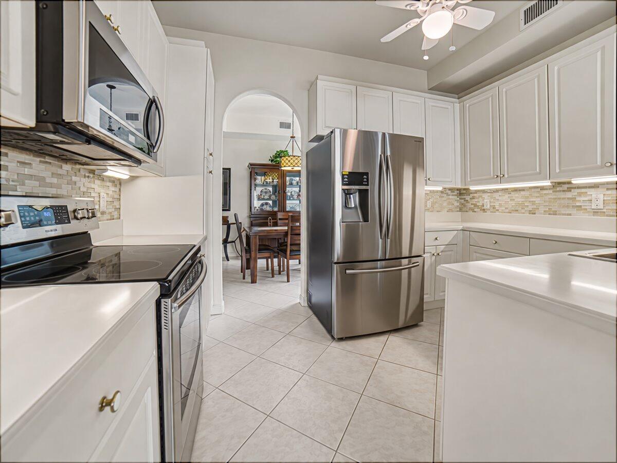 30-Kitchen