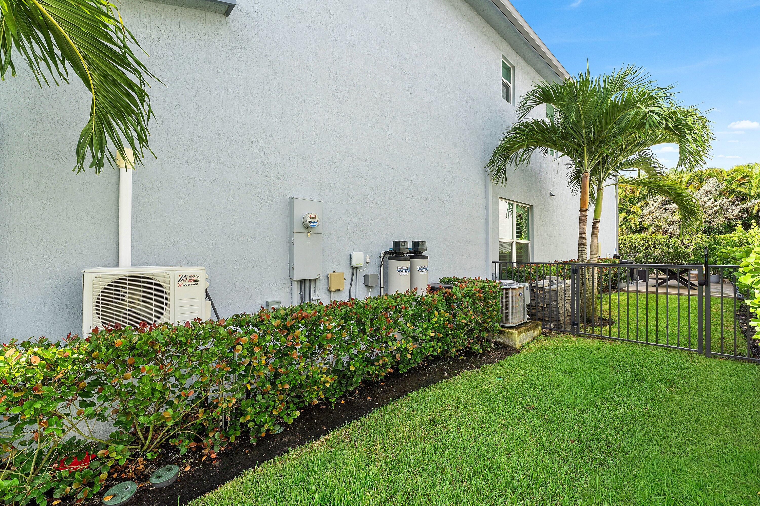 037-2661CountryLakeTrail-BoyntonBeach-FL