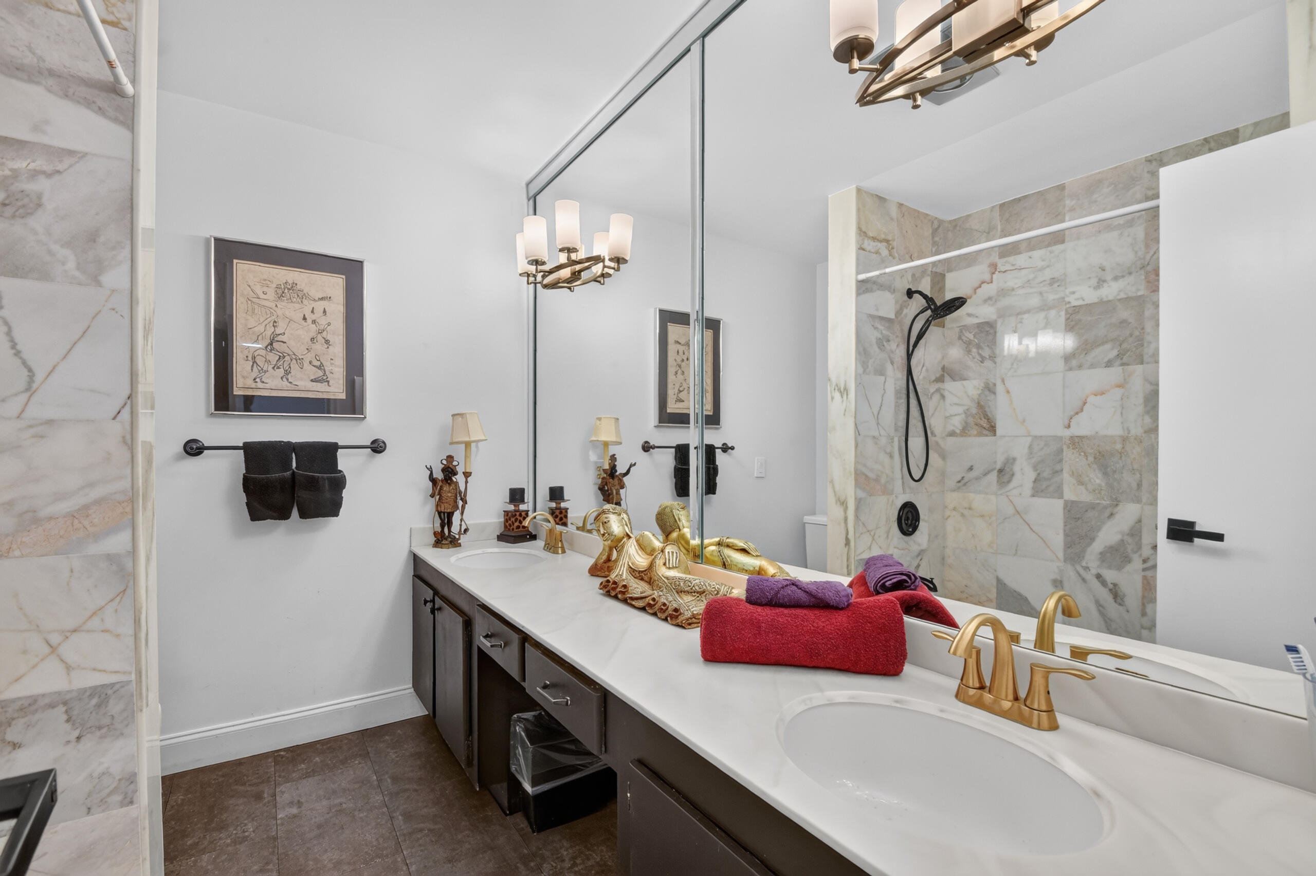 Upstairs bathroom