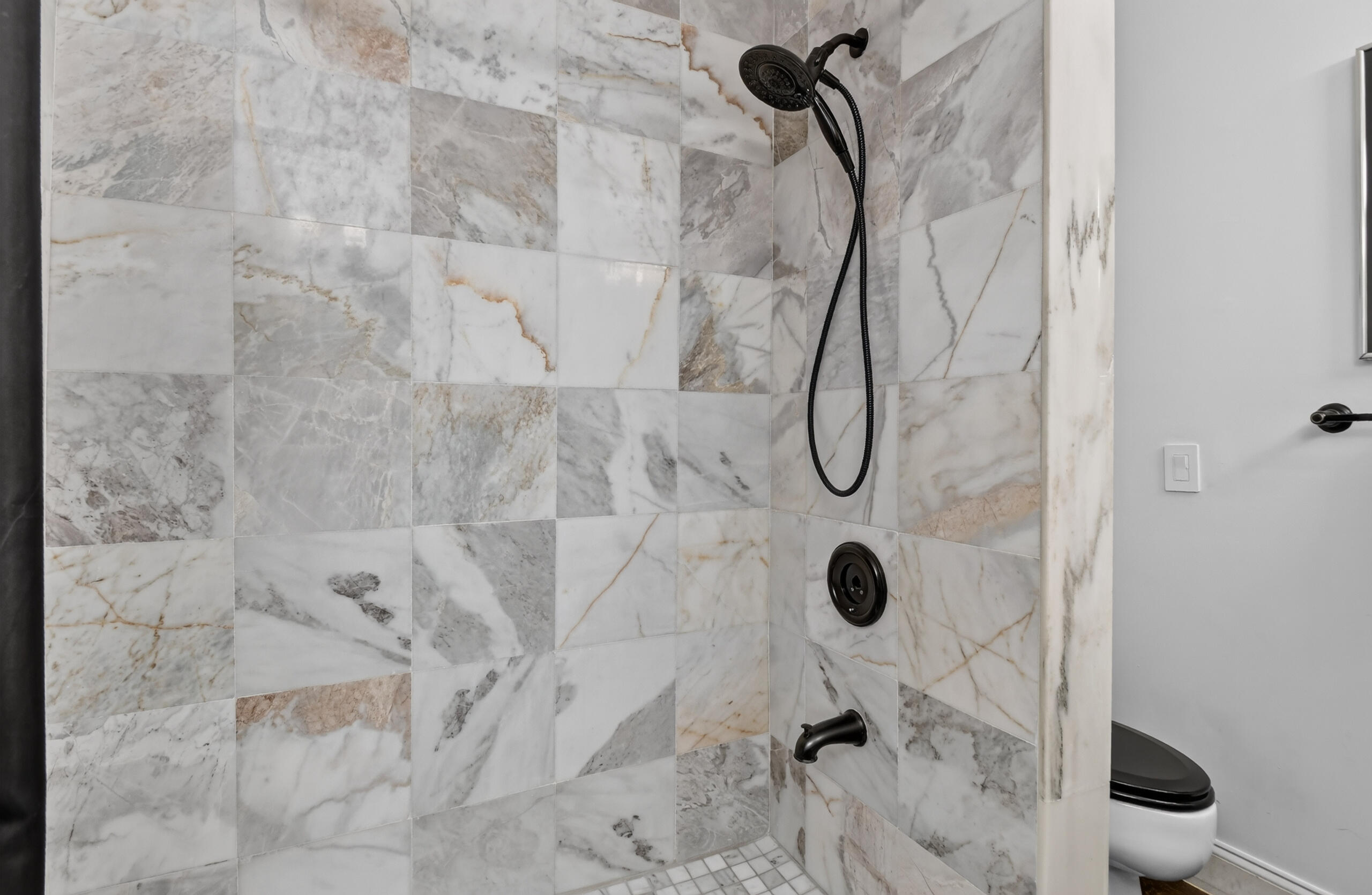 Upstairs bathroom - Shower